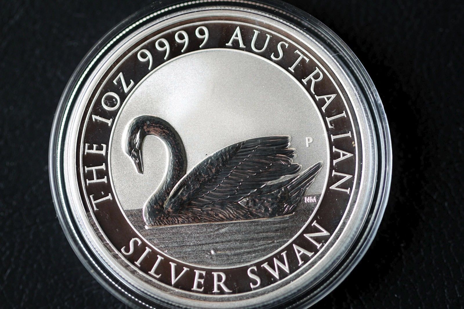 Lot of 2 - 2017 1 oz Silver Swan Coin .9999 BU  Only 25,000 minted!