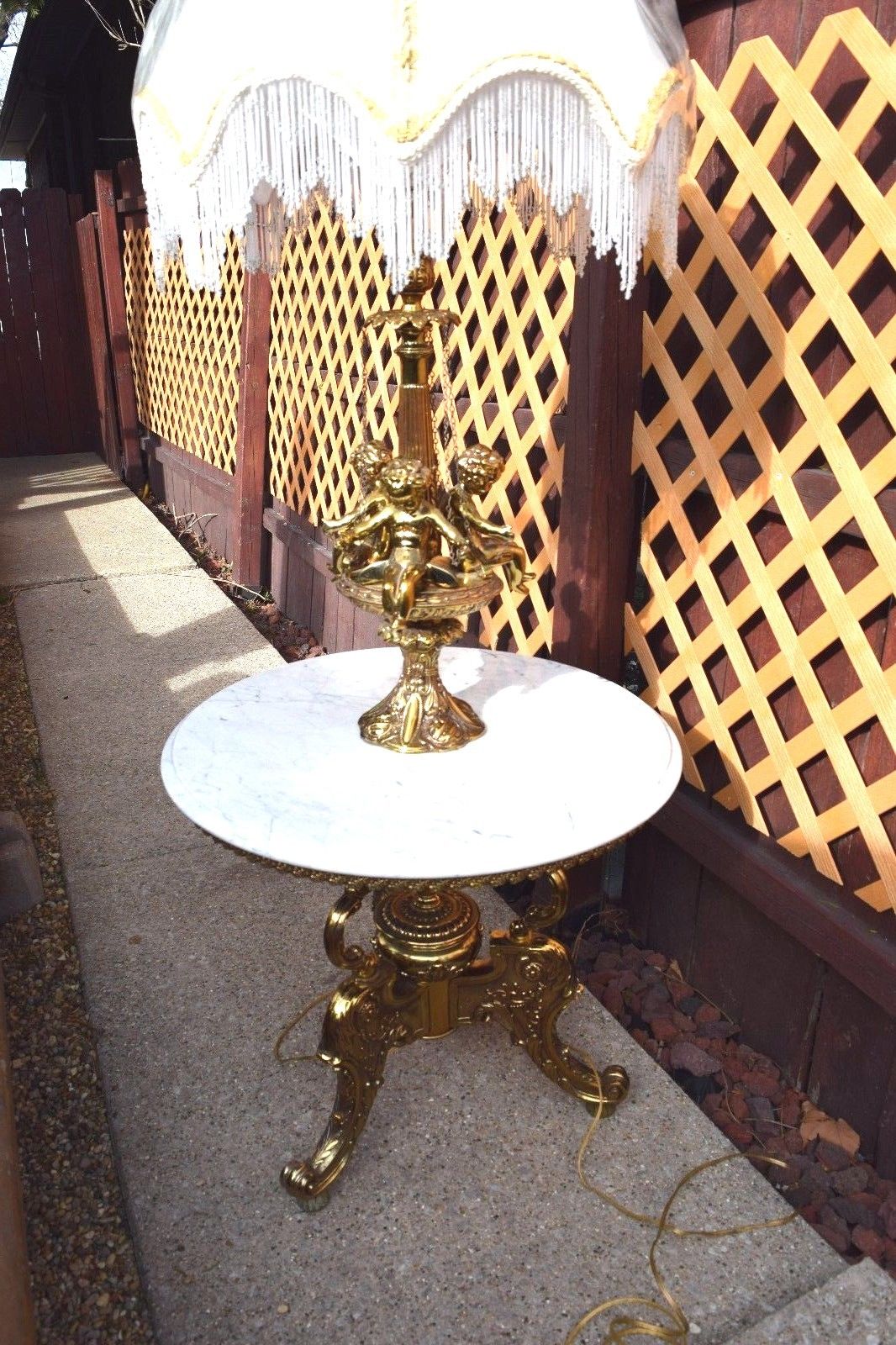 Vintage Stunning Hollywood Regency Cherub Floor Brass Lamp w/ Marble Table