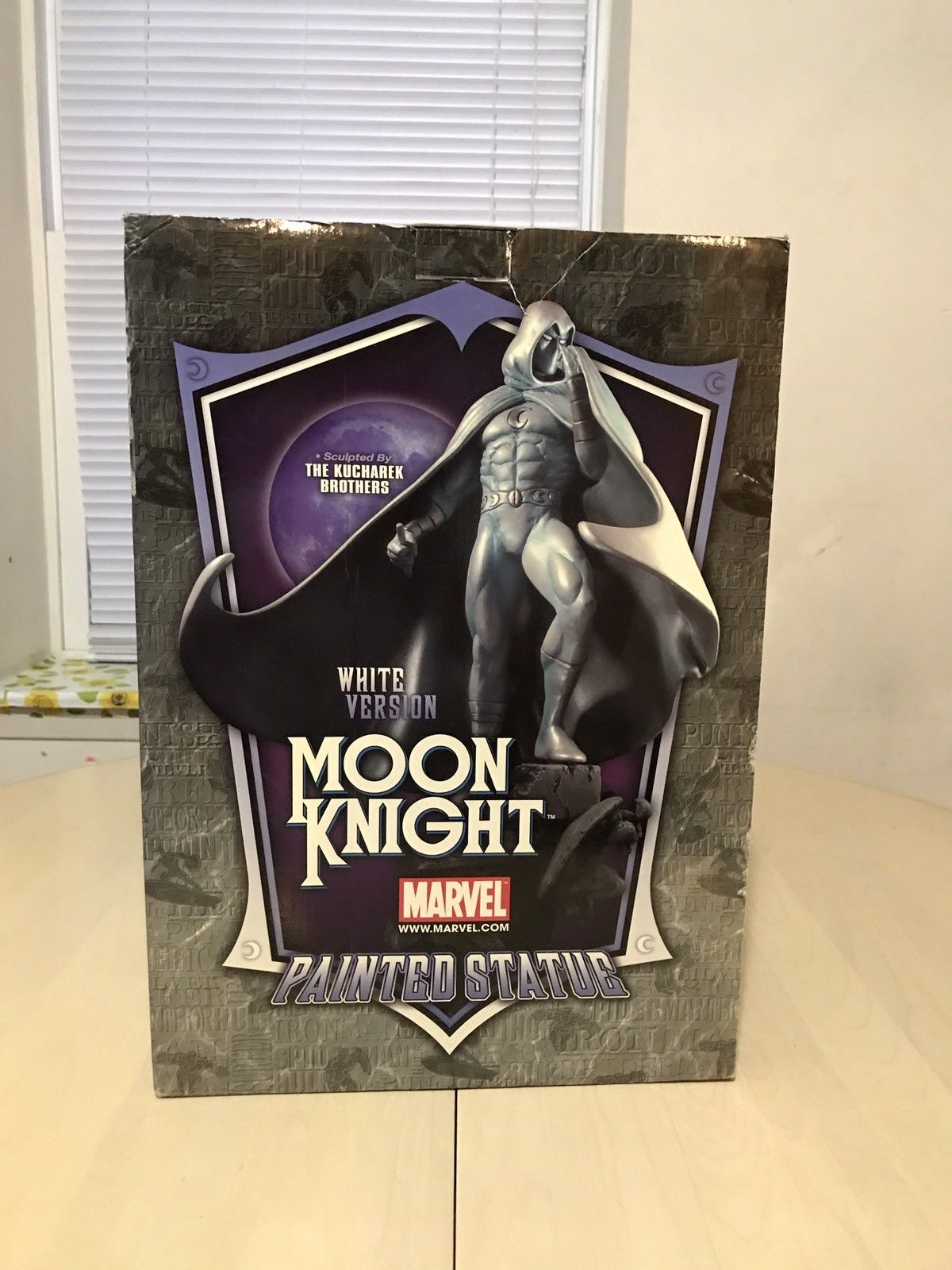 Bowen Moon Knight Silver Marvel Comics Statue