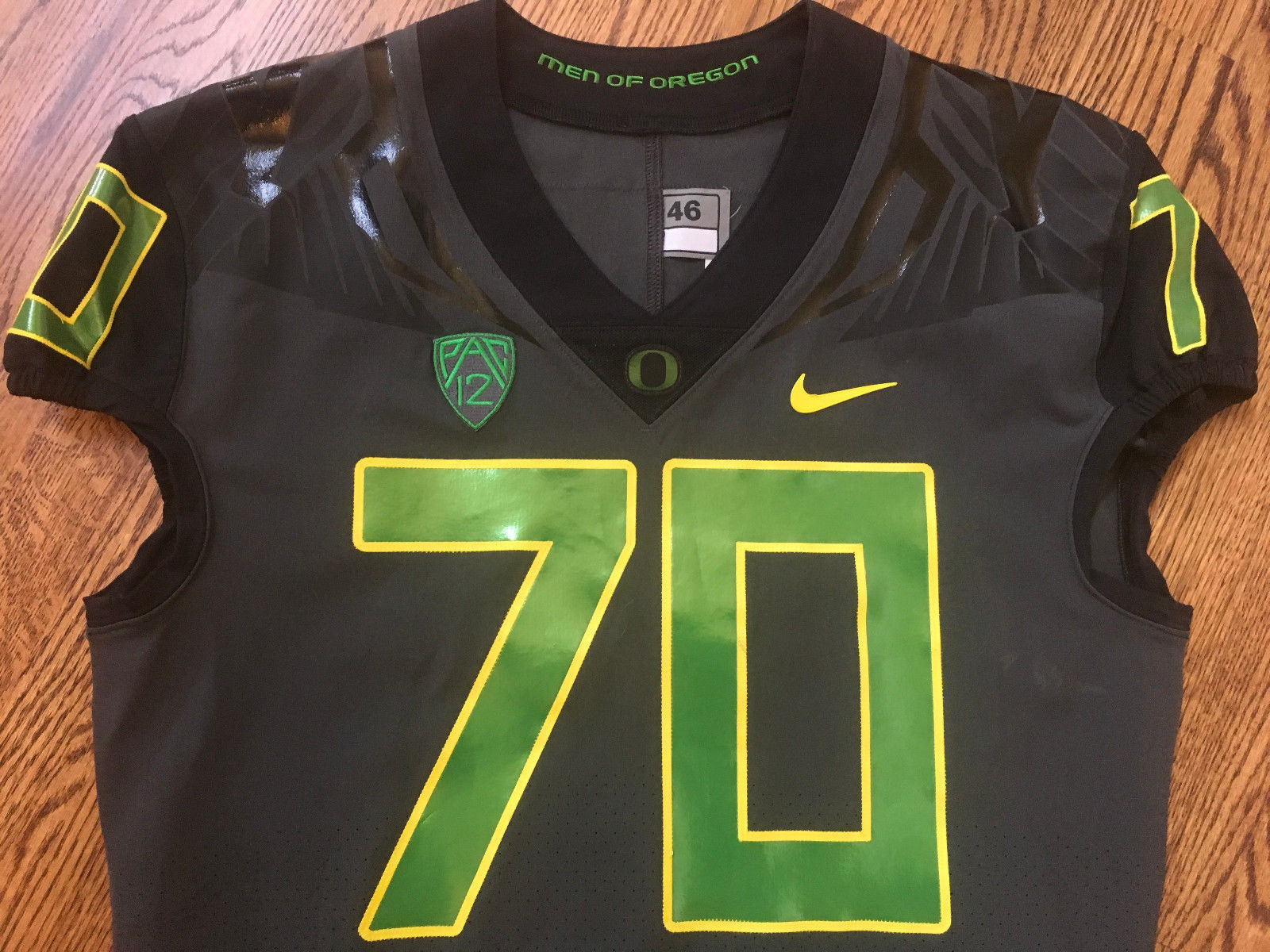 Oregon Ducks Authentic Nike Game Used / Issued Jersey from the 2016 Season