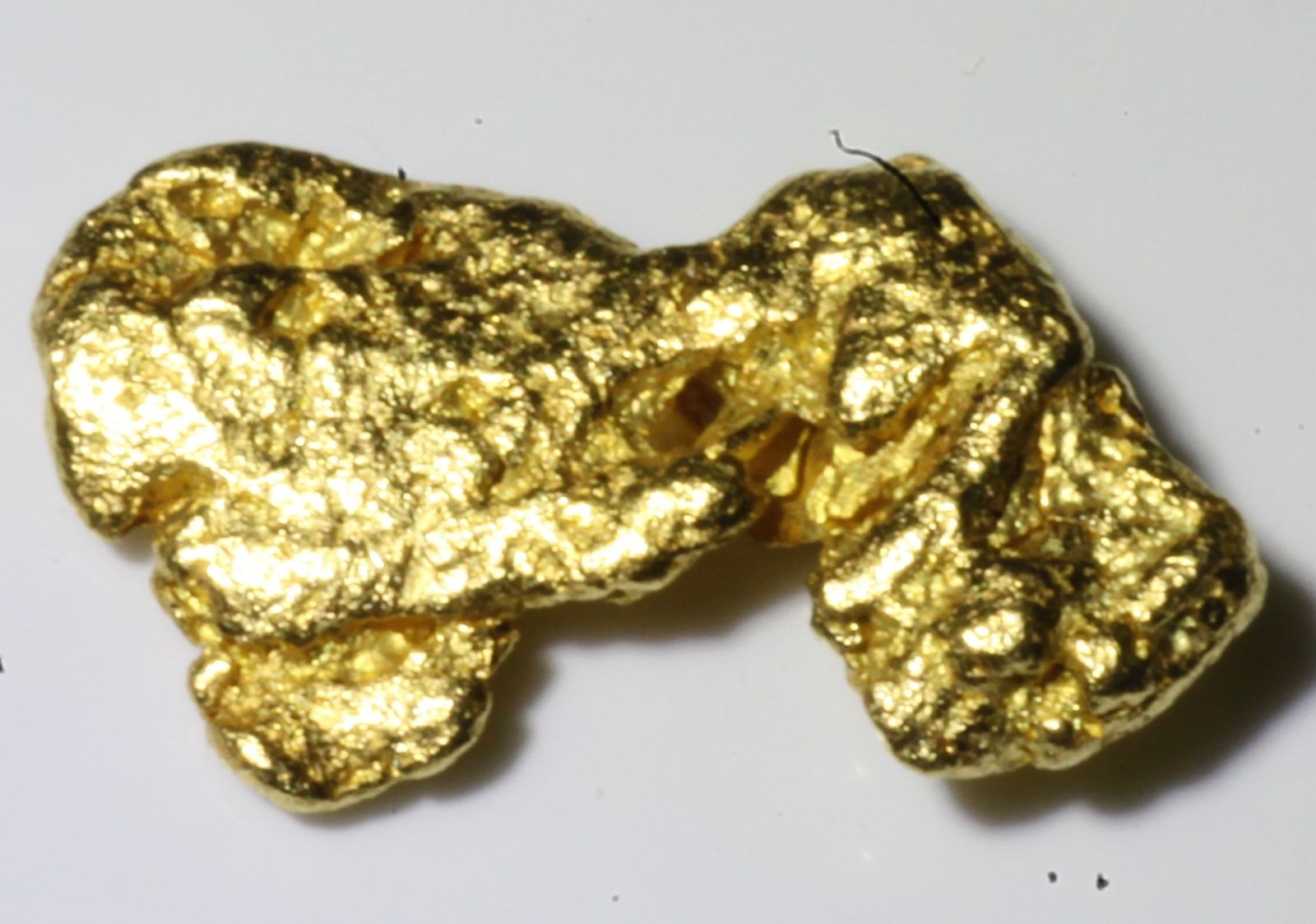 GOLD NUGGET 0.64 GRAMS (AUSTRALIAN NATURAL)