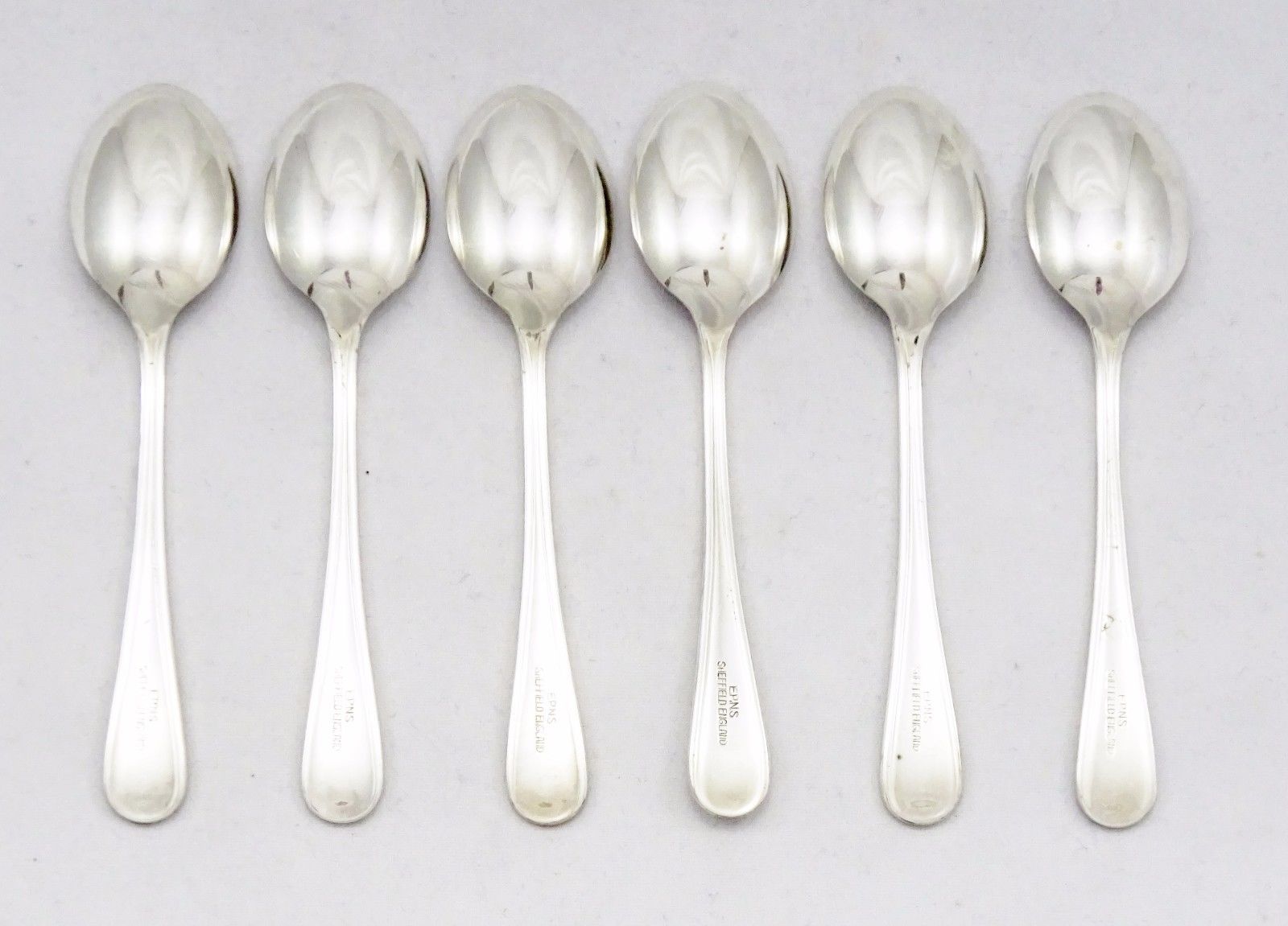 6 VINTAGE SUPERB QUALITY SILVER PLATE 4.25" COFFEE TEA SPOONS BOXED EPNS A1 VGC