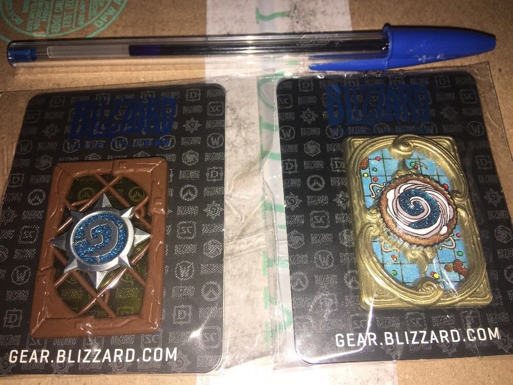 (2) Blizzard Hearthstone Fireside Gathering pins 2016 2017 - BLIZZCON - CUPCAKE