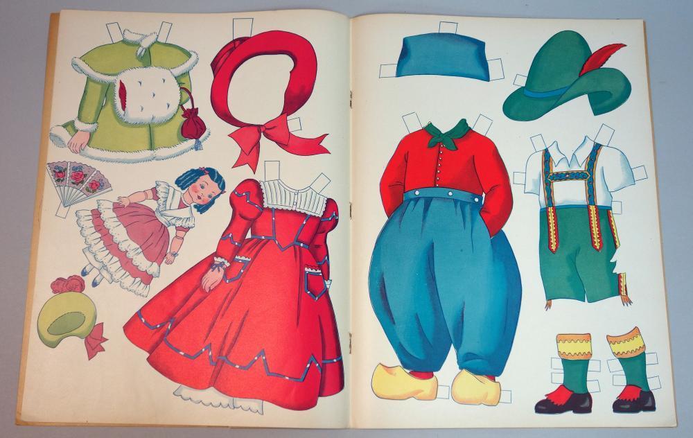 Un-Cut Sonny and Sue Paper Doll Book 1940