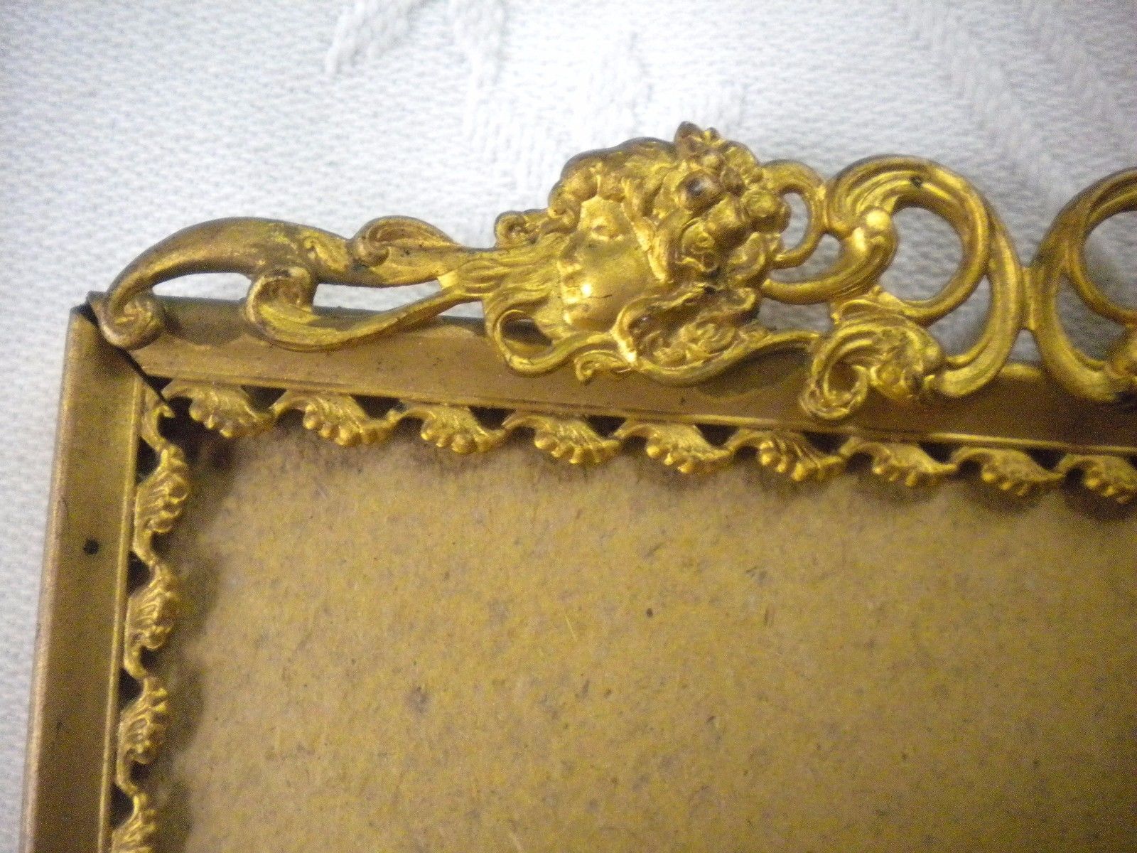 Small Art Nouveau Standing Antique Brass Frame With Cherubs Womens Faces