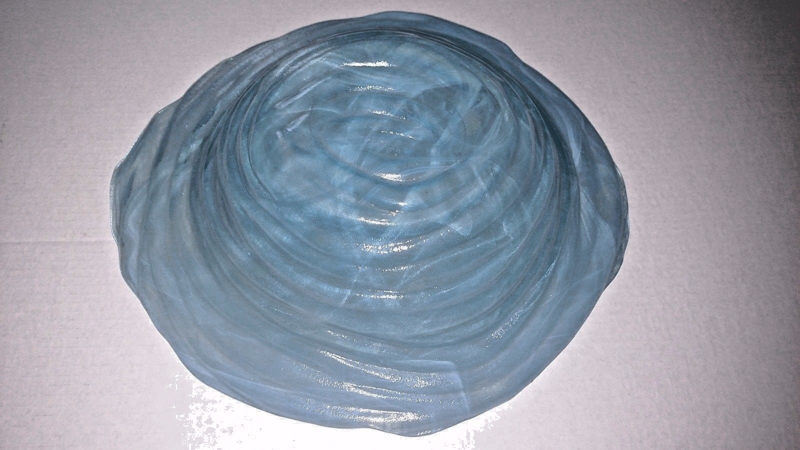 HAND BLOWN GLASS ART WALL PLATTER BOWL BLUE WHITE SWIRL PATTERNED 16"