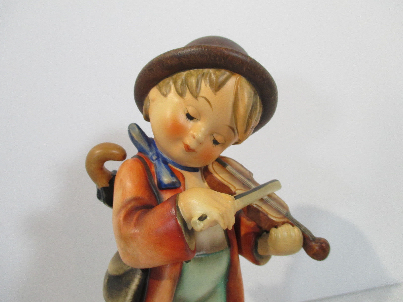 Goebel Hummel Little Fiddler Boy with Violin Vintage Figurine #2/I TMK3 Large 8"