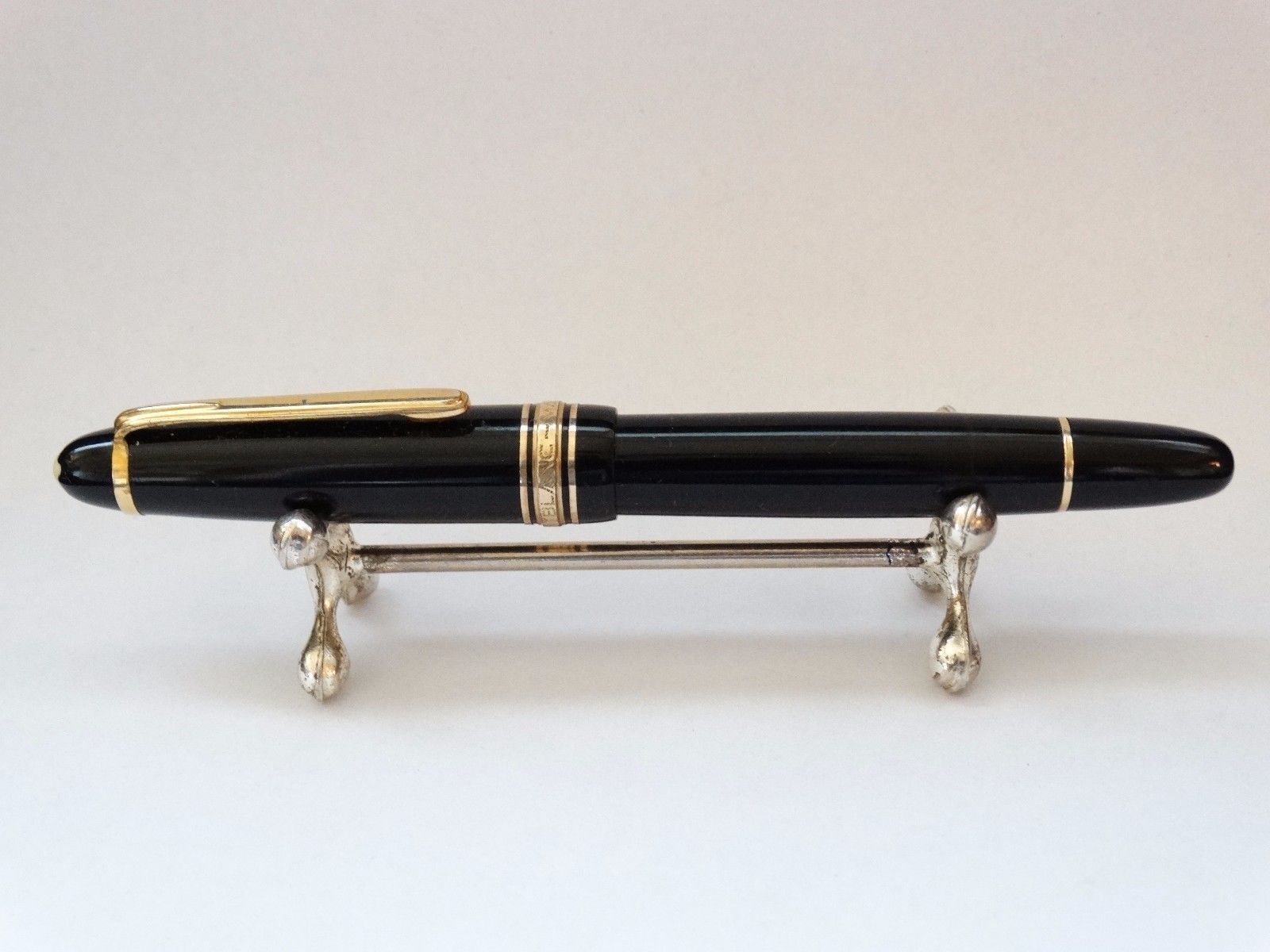 vintage Montblanc142 Masterpiece Fountain Pen 14k gold nib 585 ! (No.РАБ)