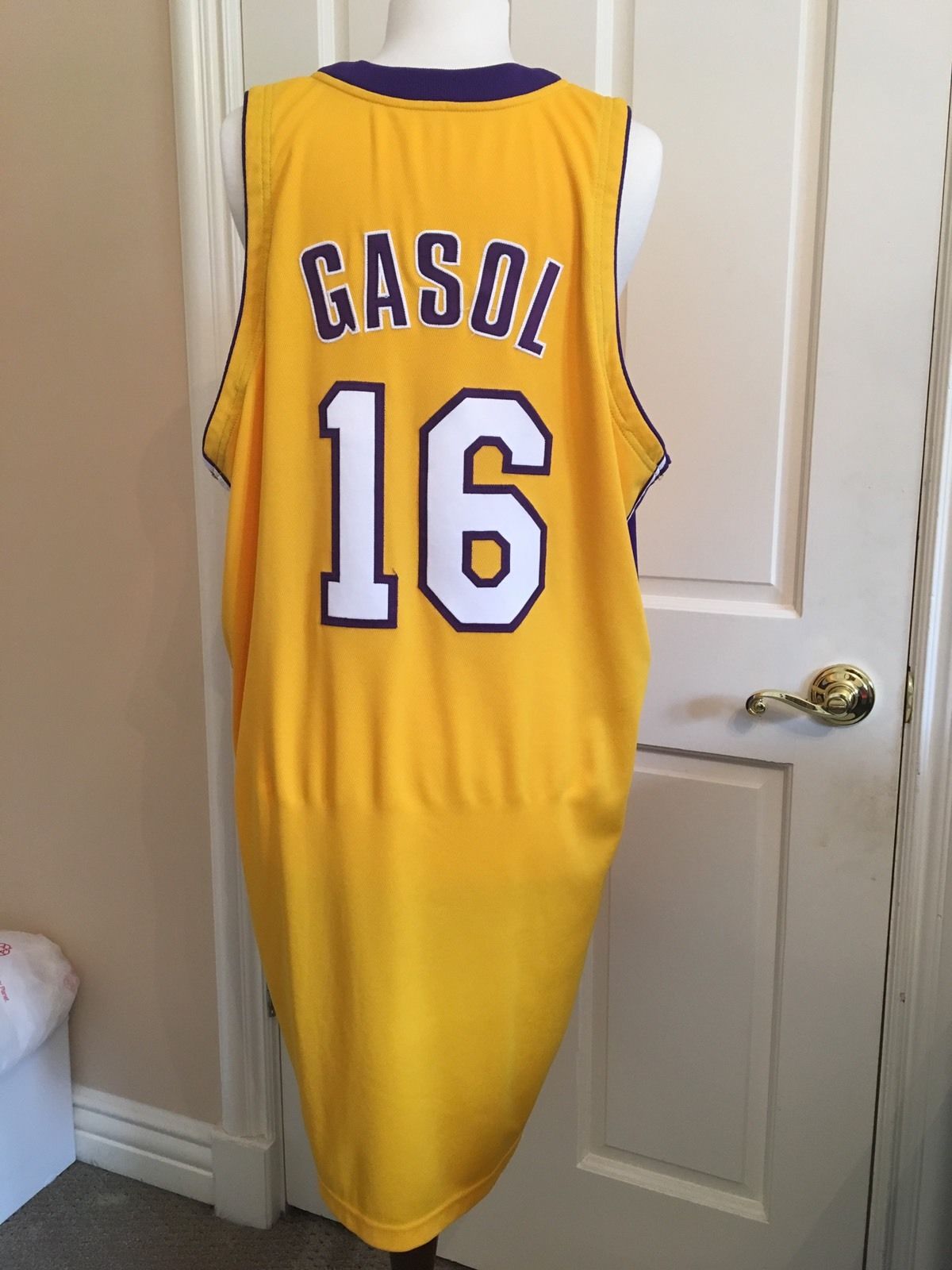 Pau Gasol Los Angeles Lakers 2009-10 Game Worn Signed Home Jersey (DC LOA) LOOK!