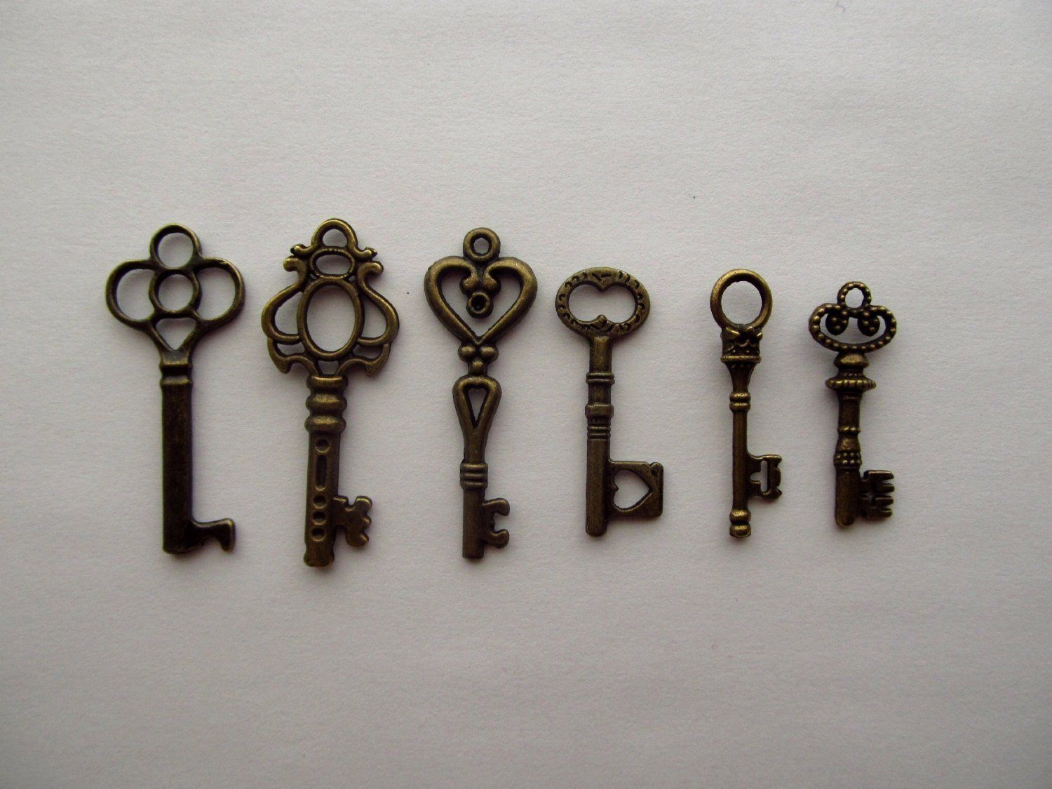 Lot Of 48 vintage style ANTIQUE SKELETON FURNITURE CABINET OLD LOCK KEYS Copper