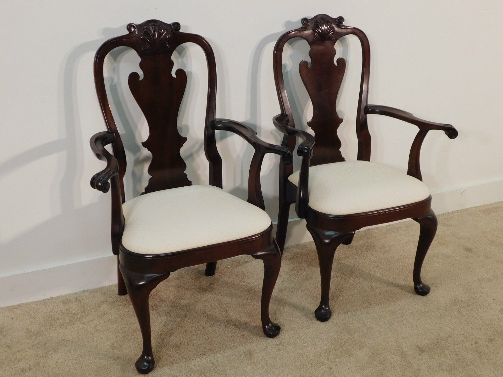 RARE Pair STICKLEY Mahogany Queen Anne Philadelphia Shell Carved Arm Chairs