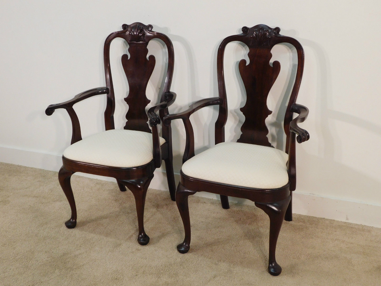 RARE Pair STICKLEY Mahogany Queen Anne Philadelphia Shell Carved Arm Chairs