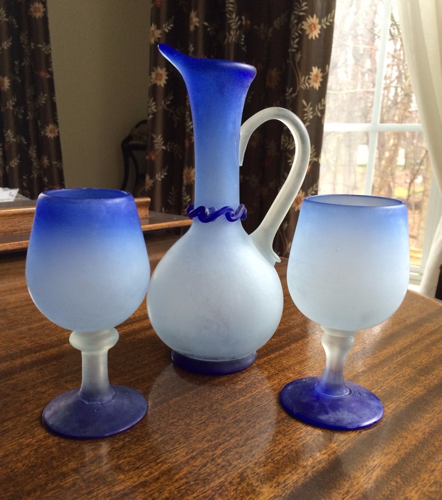 Hand Blown Glass Varigated Blue Ruffle Wine Pitcher With 2 Goblets