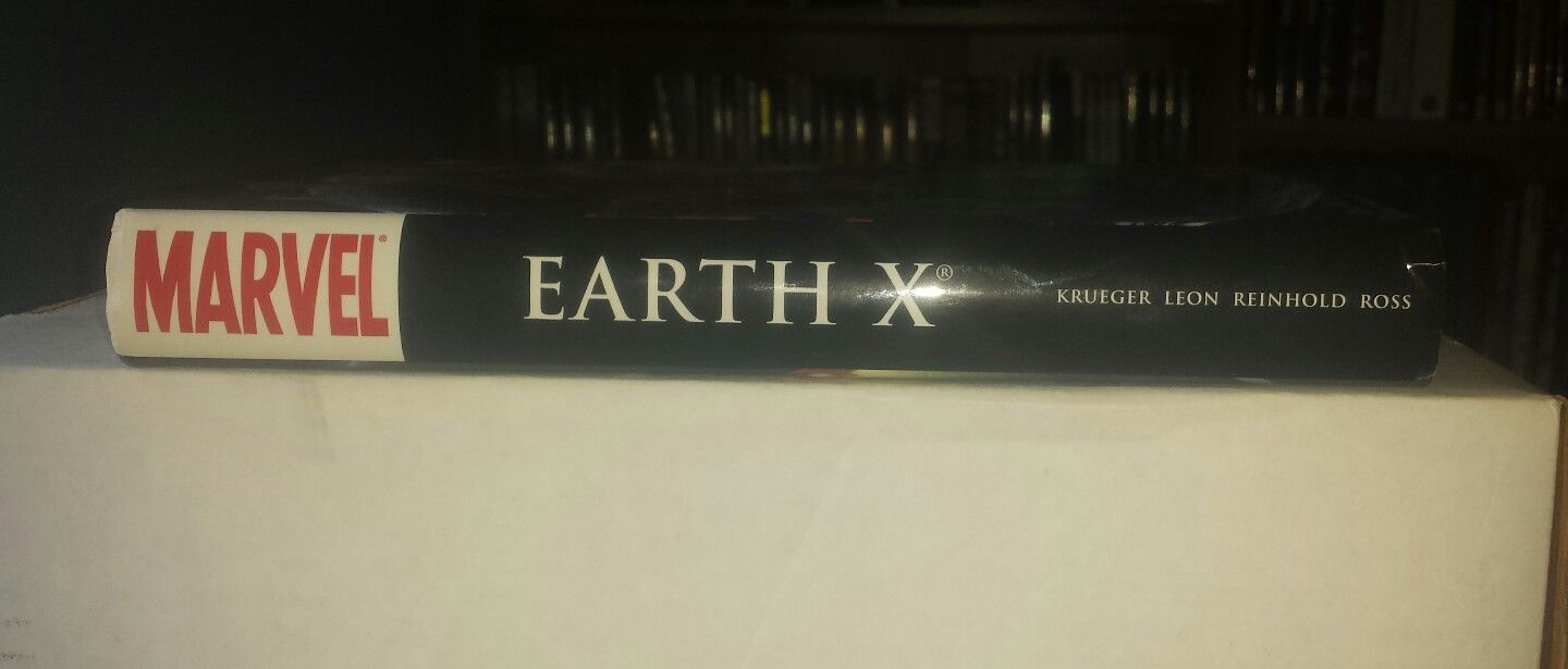 EARTH X HARDCOVER * OMNIBUS * MARVEL COMICS * OOP * ALEX ROSS * AVENGERS