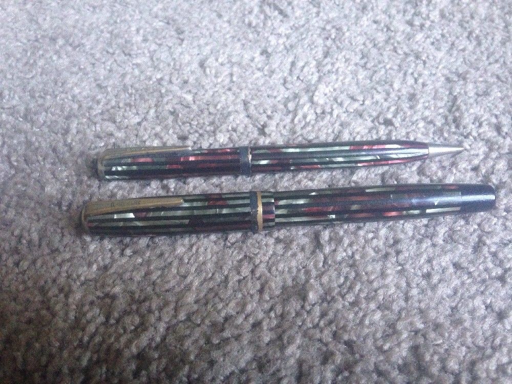 VINTAGE Parker RED & GREEN STRIPED DUOFOLD FOUNTAIN PEN Pencil set 14K GOLD