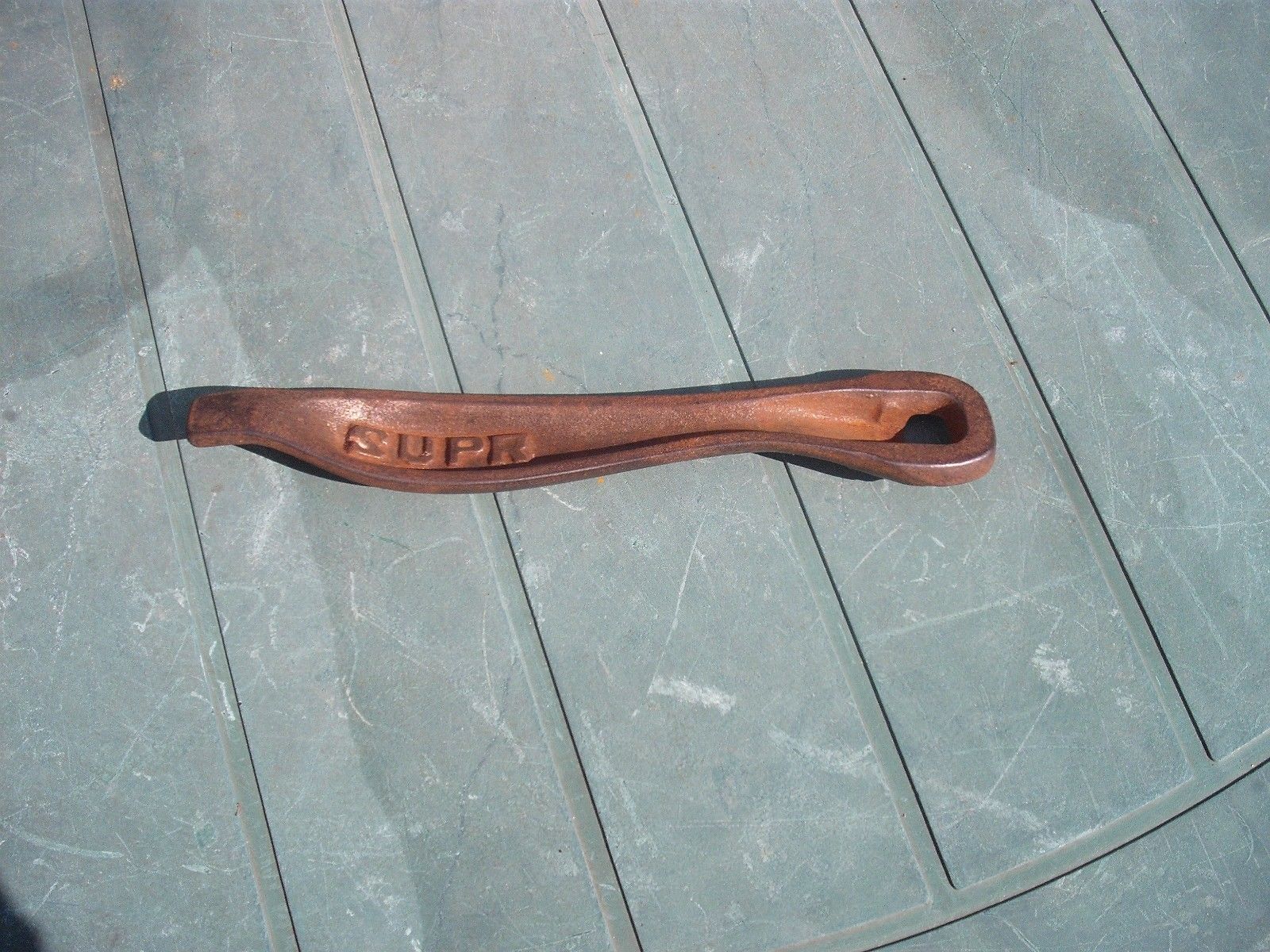 VINTAGE  (SUPR)  Wood Cook Stove Lid Lifter