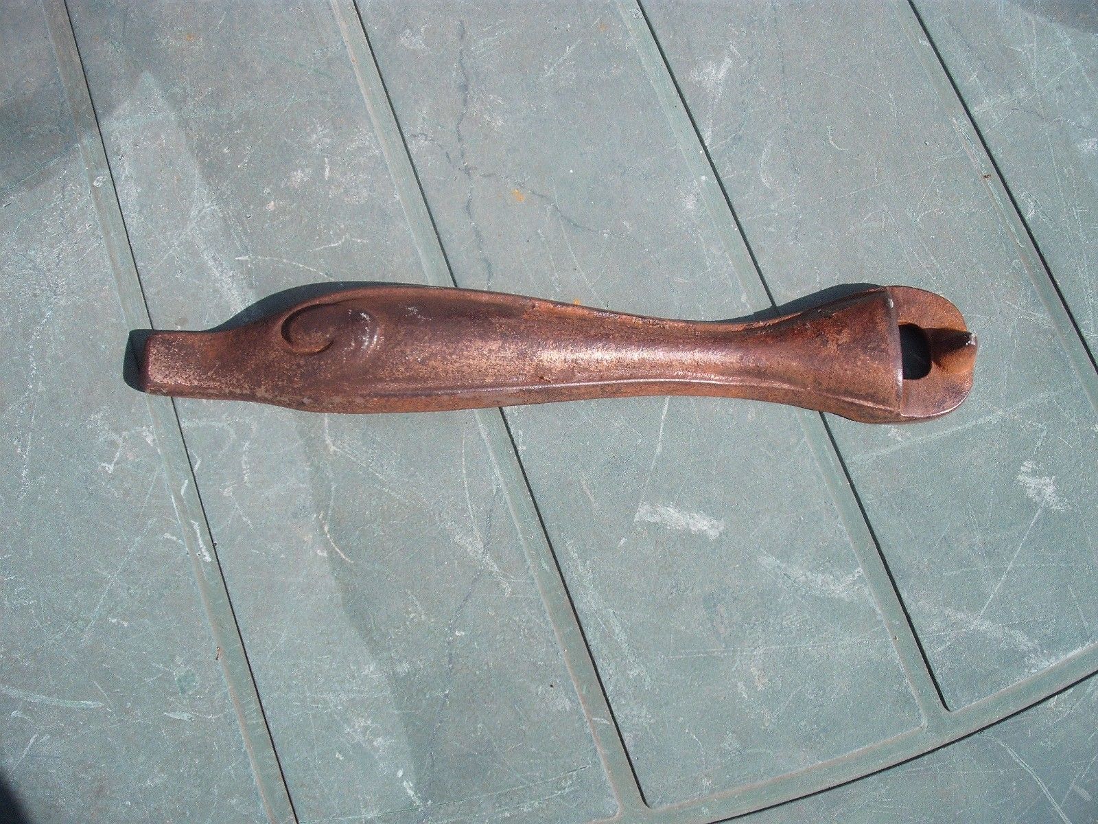 VINTAGE  (SUPR)  Wood Cook Stove Lid Lifter