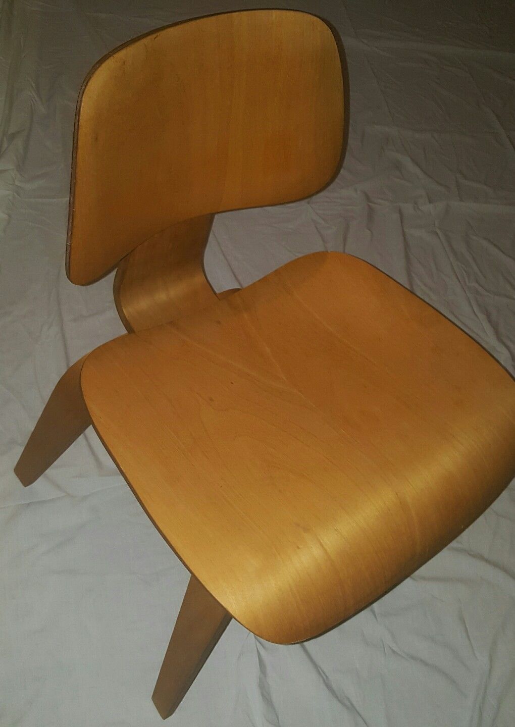 SIX Herman Miller Eames DCW Vintage Mid- Century Modern Dining Chairs