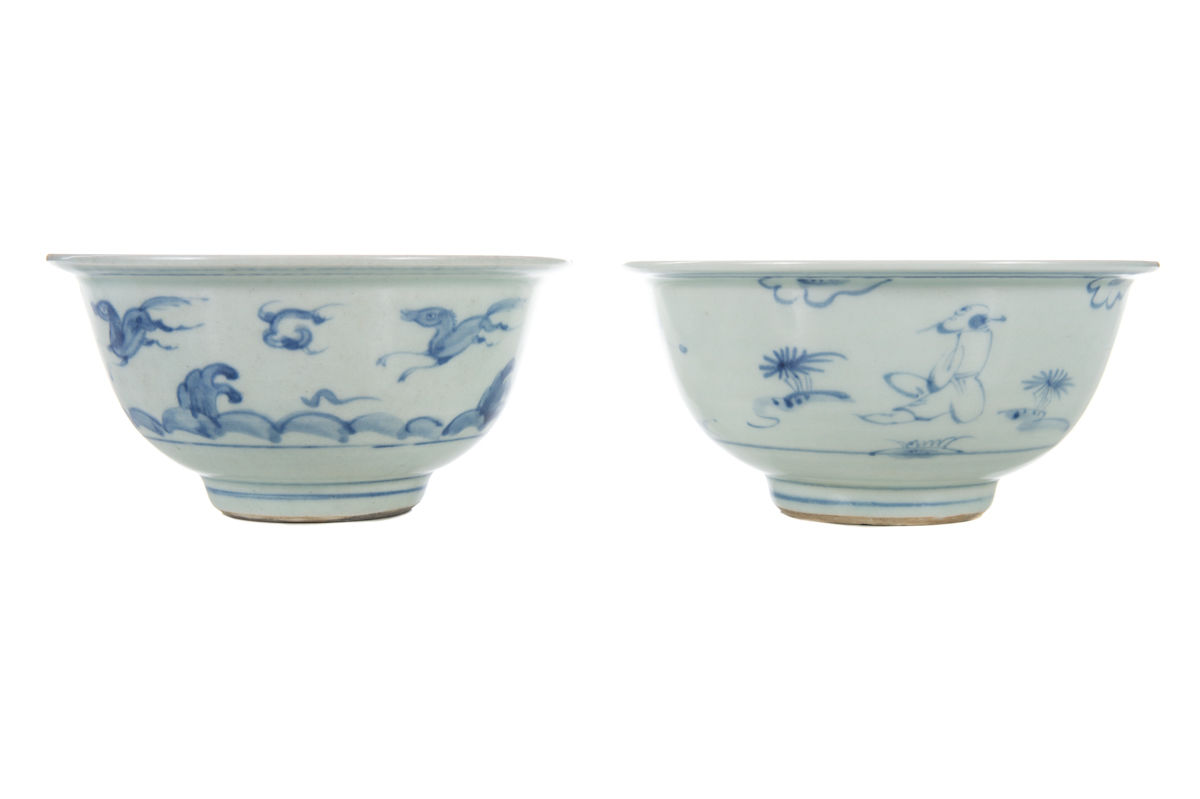 Chinese White & Blue Pair of Antique Porcelain Bowls