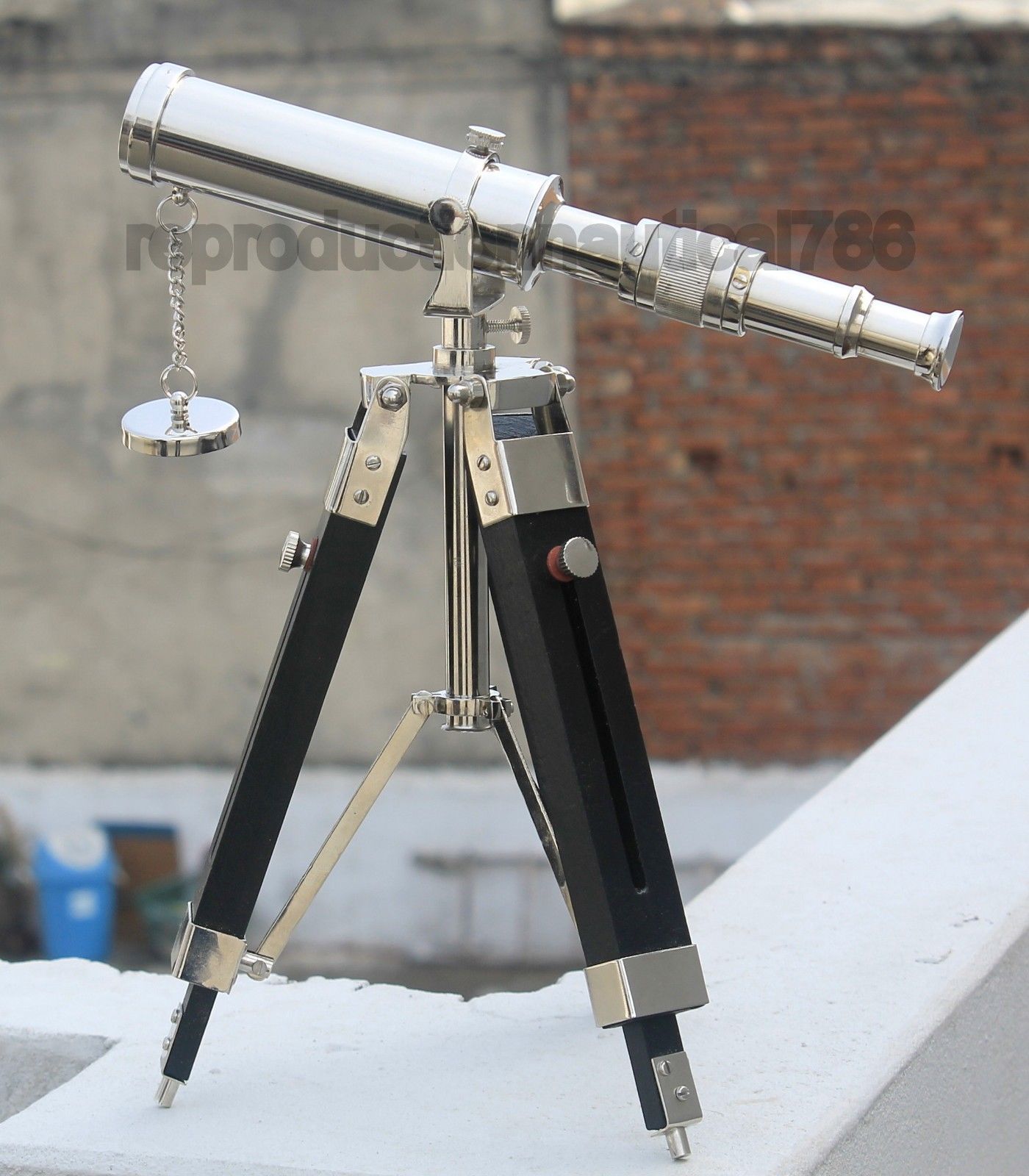 Nautical Chrome Pirate Working Spyglass Telescope With Black Tripod Marine Scope