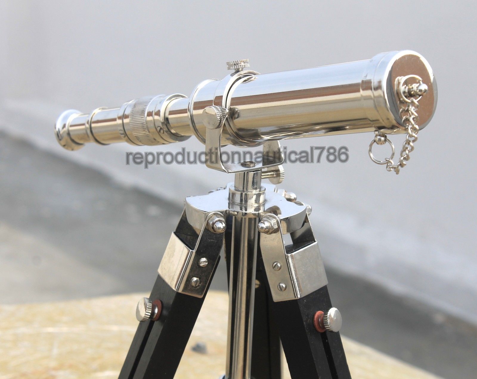 Nautical Chrome Pirate Working Spyglass Telescope With Black Tripod Marine Scope