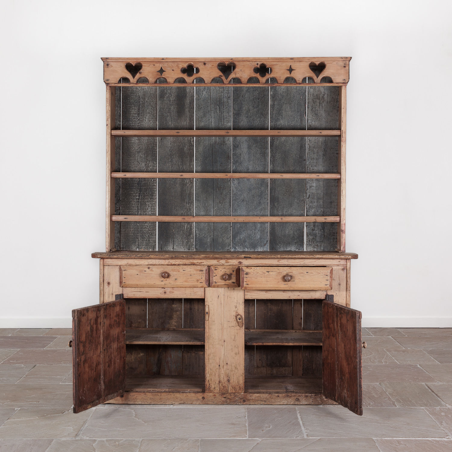 Early 19th Century Antique Irish Pine Dresser. Circa 1820.