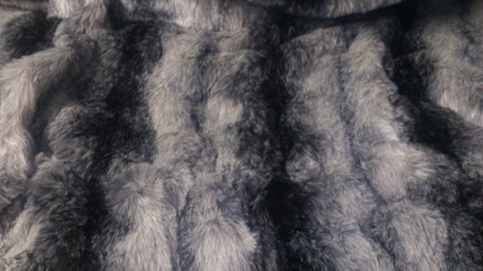 Striped Faux Fake Wolf Fur Fabric 25mm Pile Teddy Bear & Animal Toy Craft