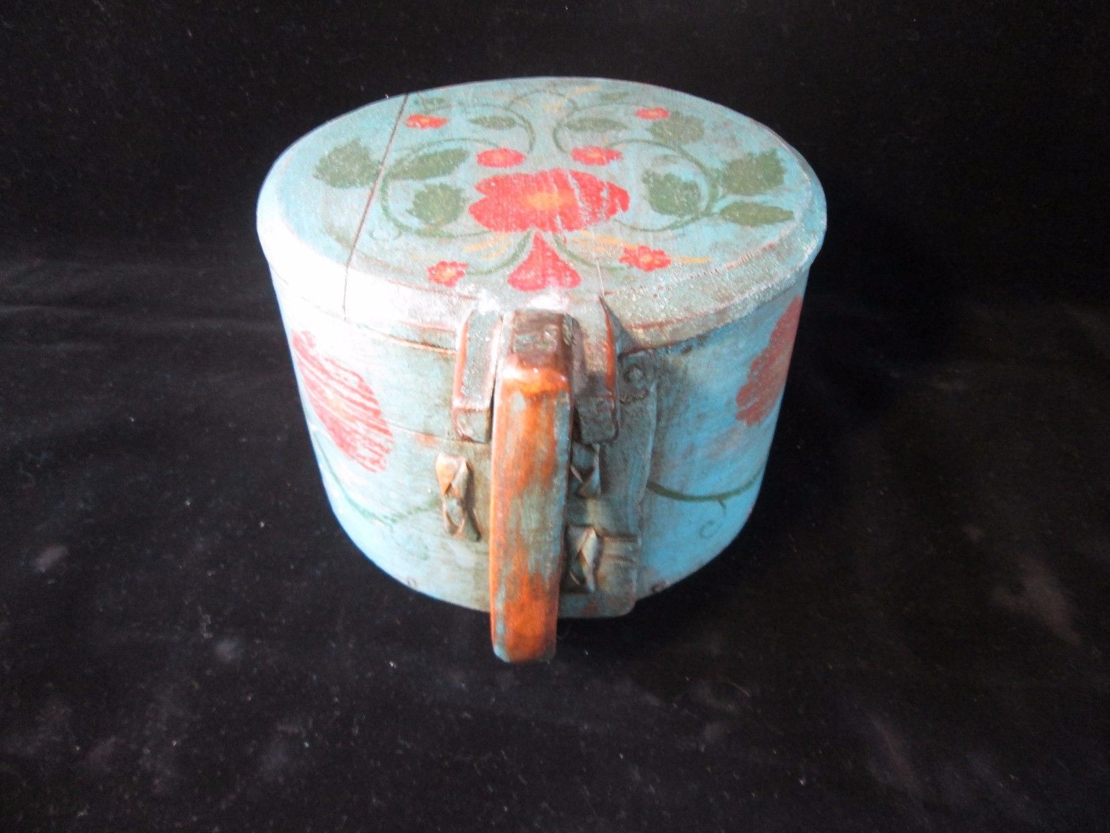 ANTIQUE WOODEN ROUND COVERED PANTRY BOX HAND PAINTED FLOWERS