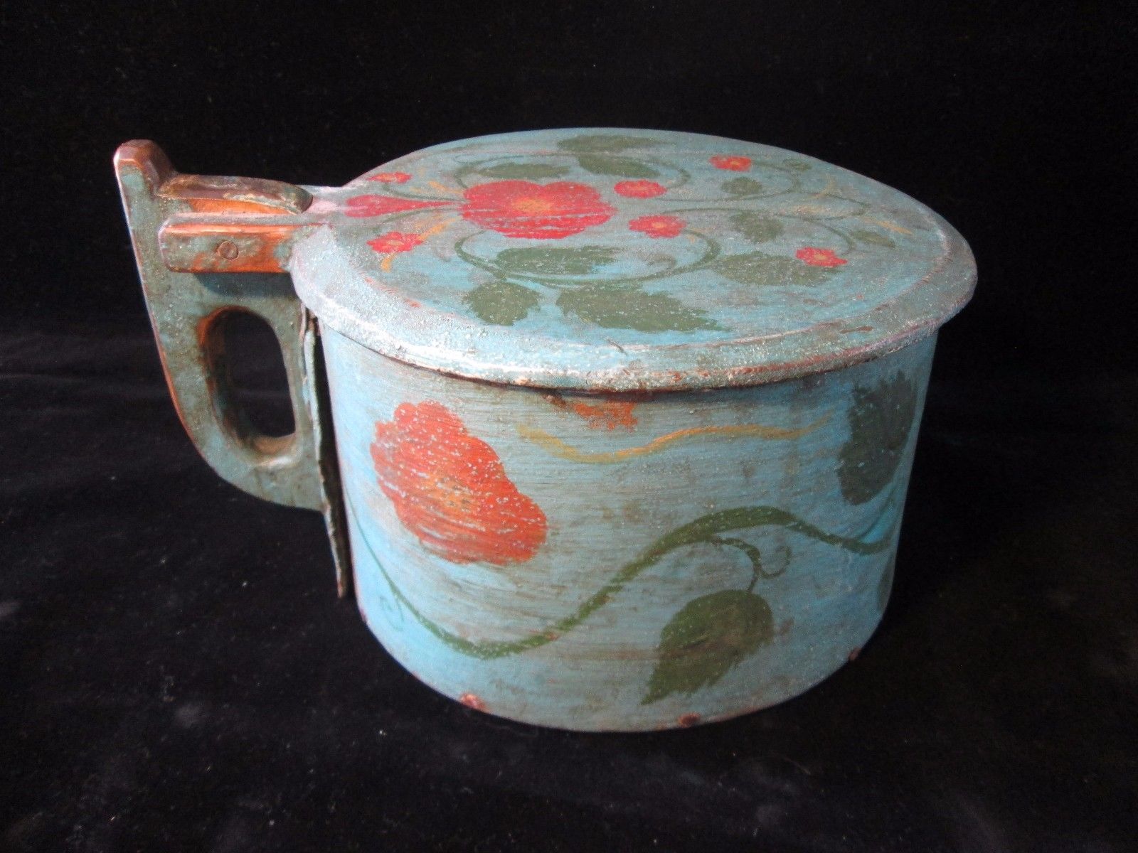 ANTIQUE WOODEN ROUND COVERED PANTRY BOX HAND PAINTED FLOWERS