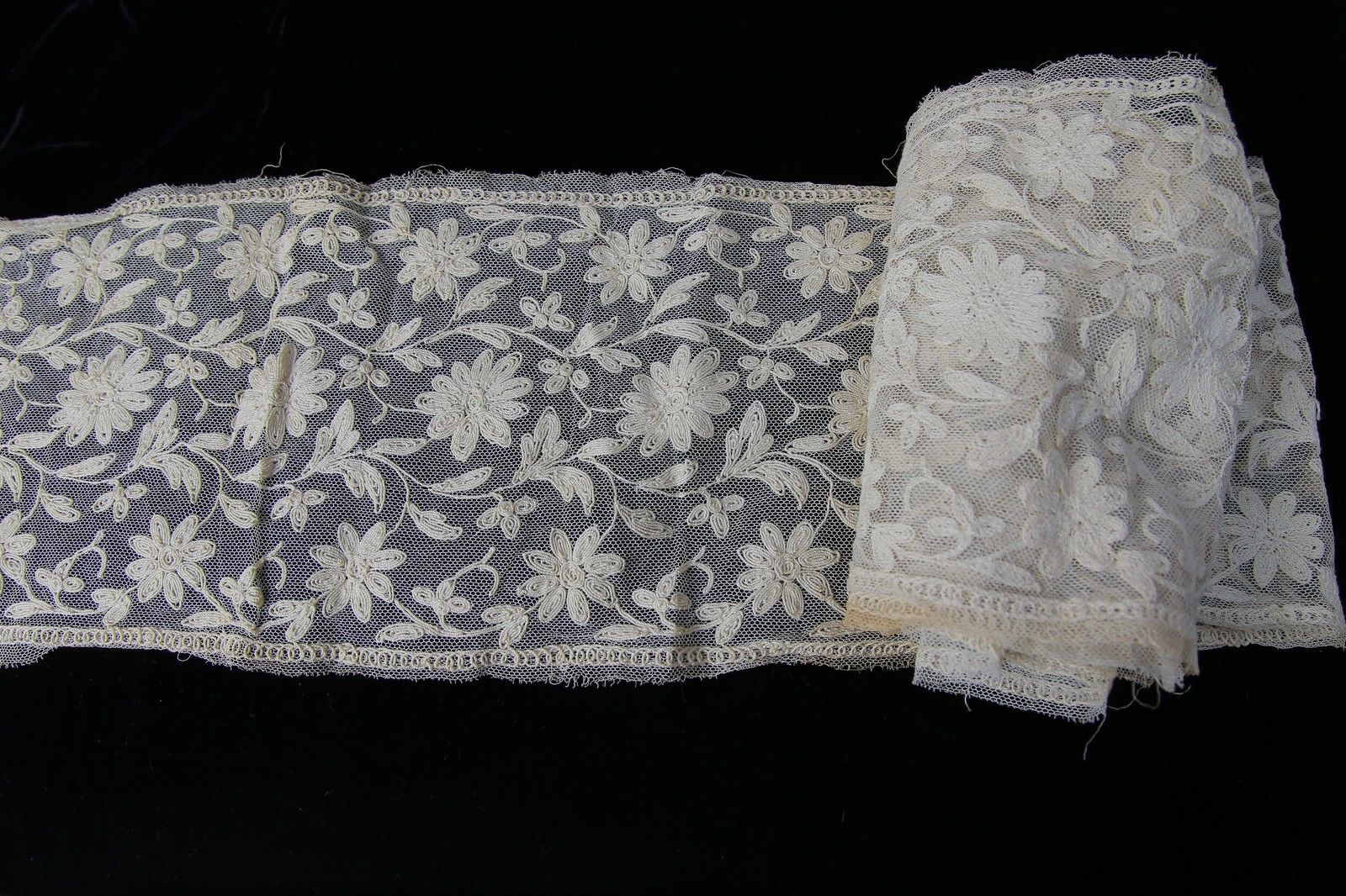 Antique vintage lace flounce Victorian era cream Tambour embroidery on net