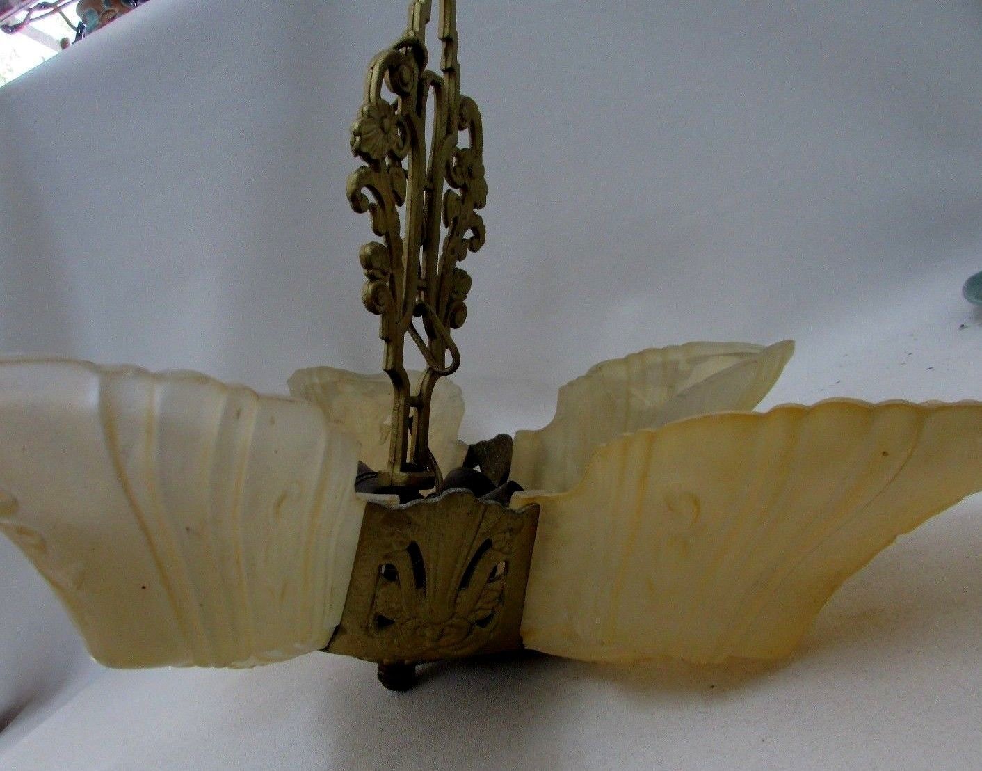 ART DECO LARGE 5 SLIP SHADE CHANDELIER LIGHT FITTING CAST FRAME VINTAGE