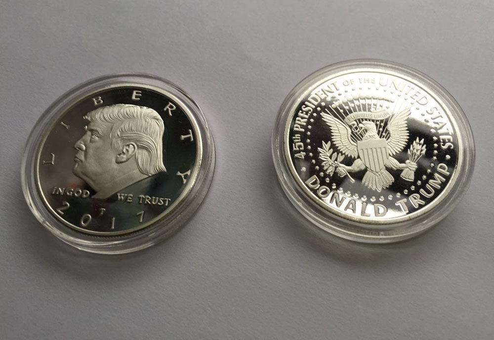 Hot  Donald Trump Eagle Coin Make America GREAT Again 45th President USA Liberty