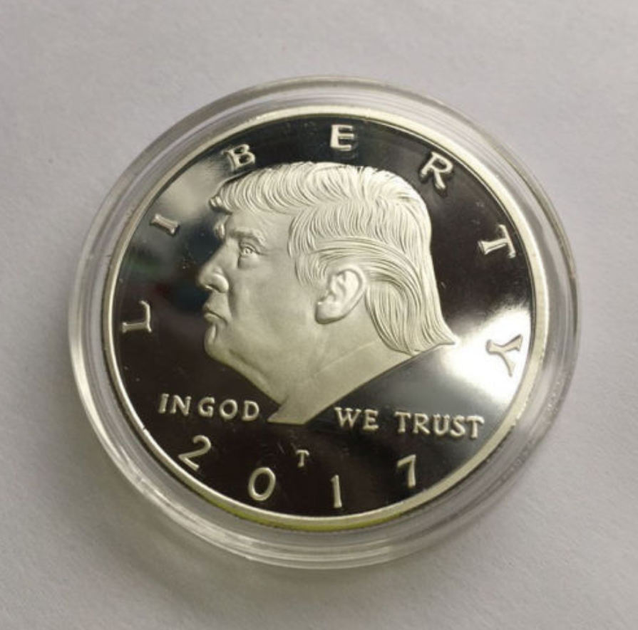 Hot  Donald Trump Eagle Coin Make America GREAT Again 45th President USA Liberty