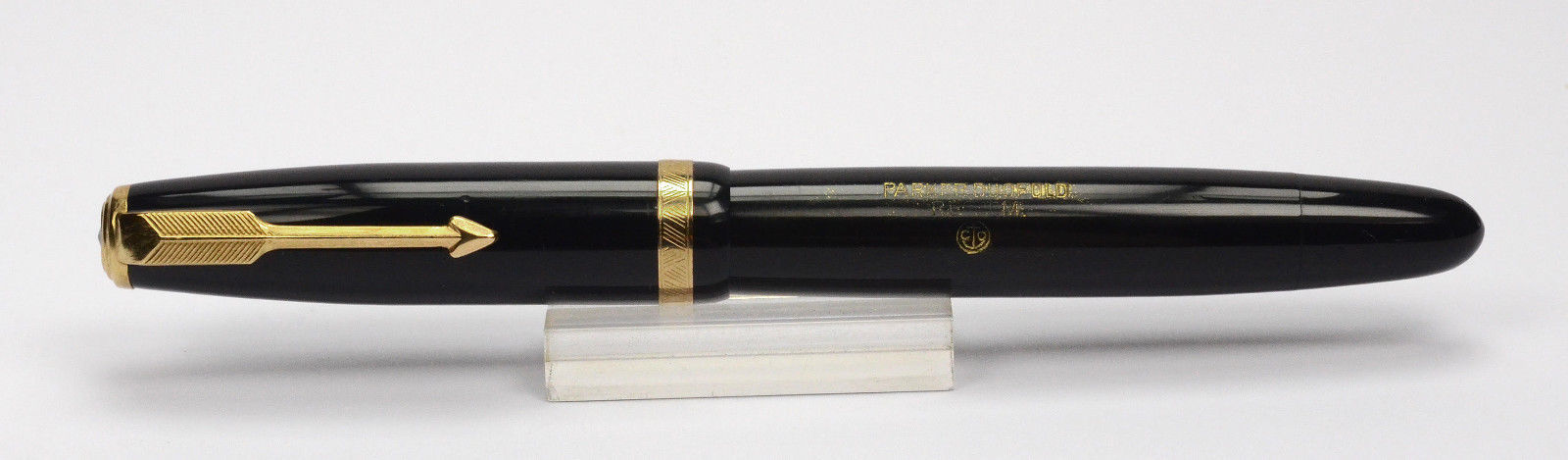 PARKER Duofold Dark Blue Vintage Fountain Pen England 1950's EF Nib