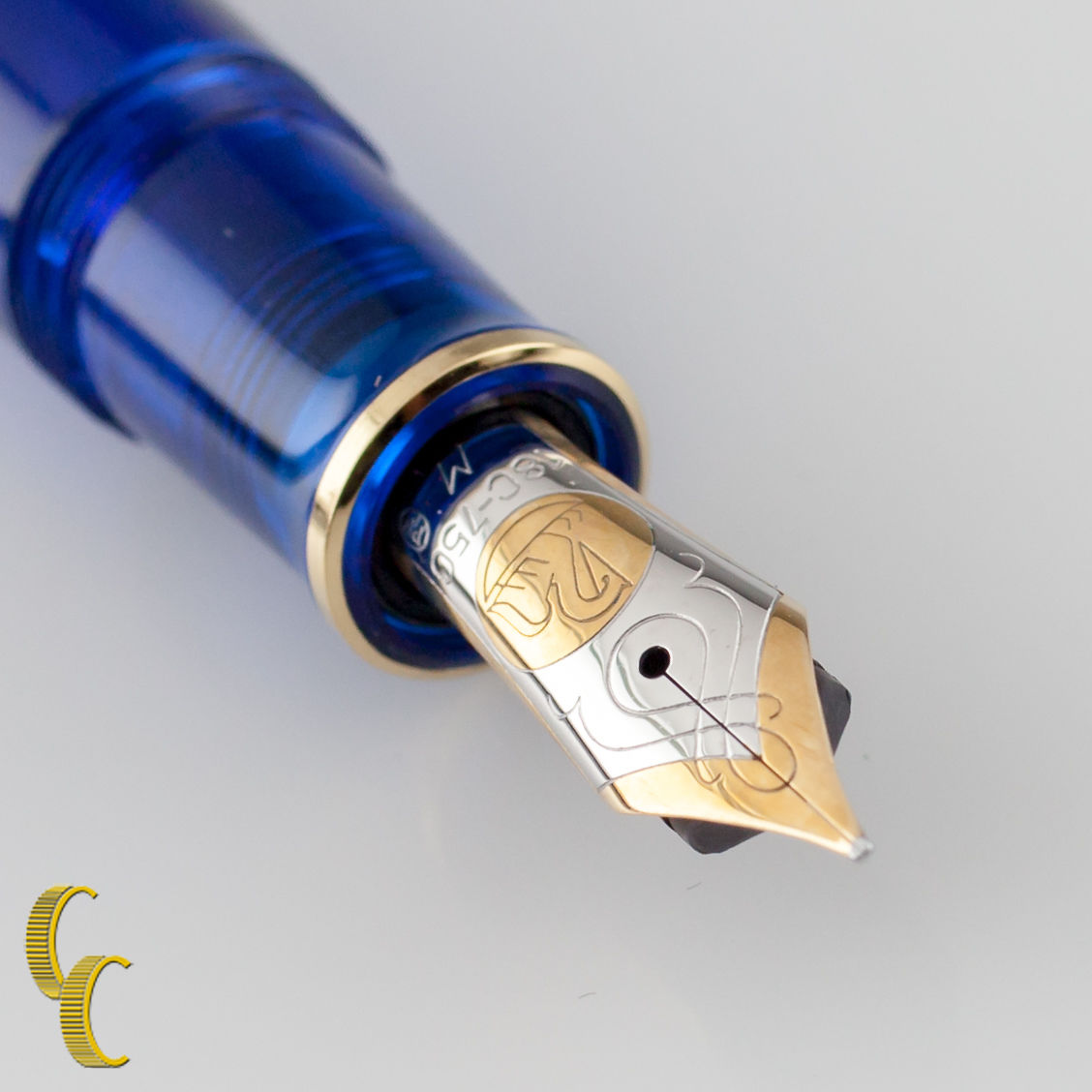 Pelikan W Germany LE Blue Ocean Demonstrator Fountain Pen Gold Trim Cap 18k Nib