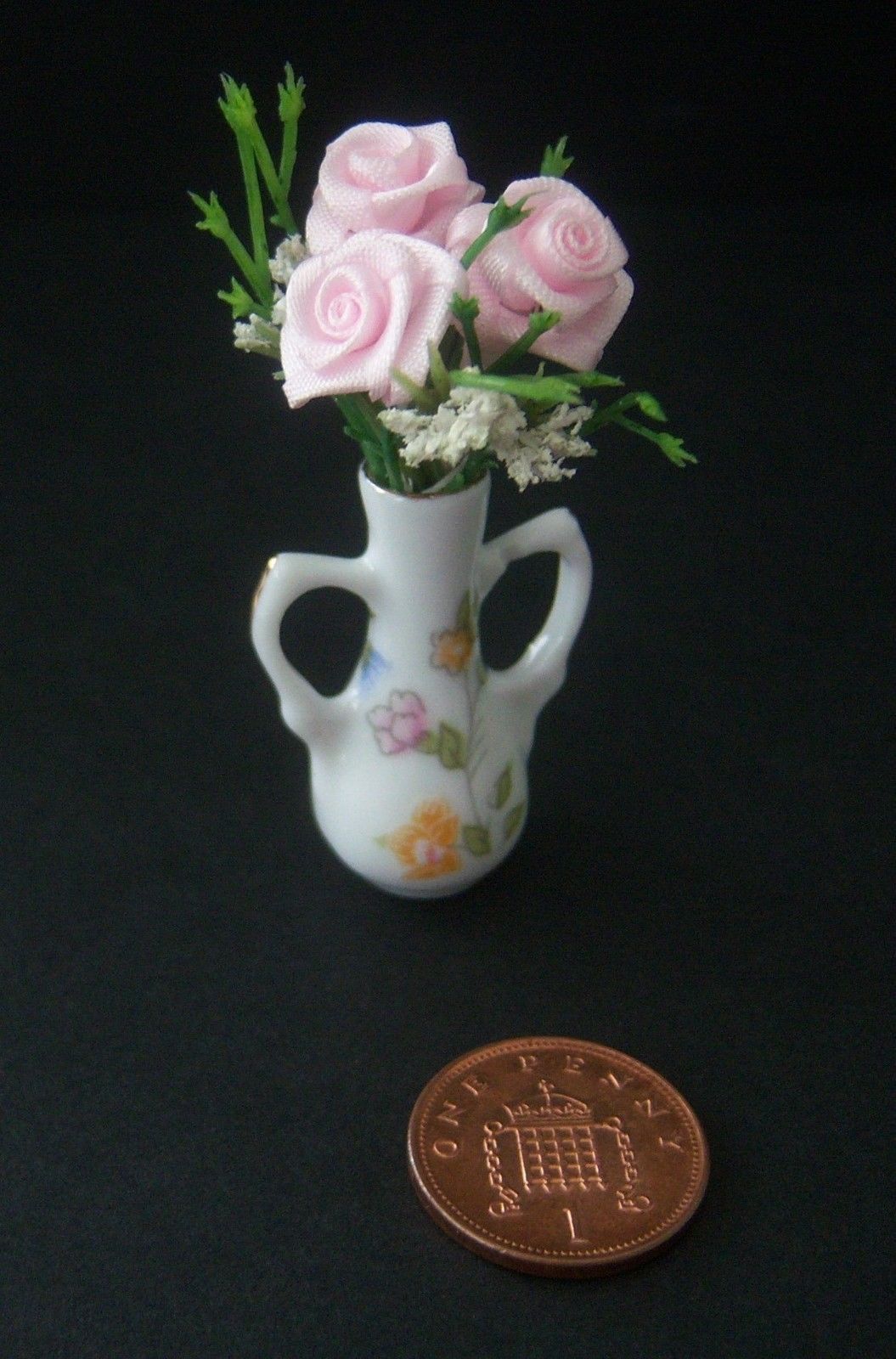 Miniature 1/12th scale dolls house Vase / Flower pot set - Various...