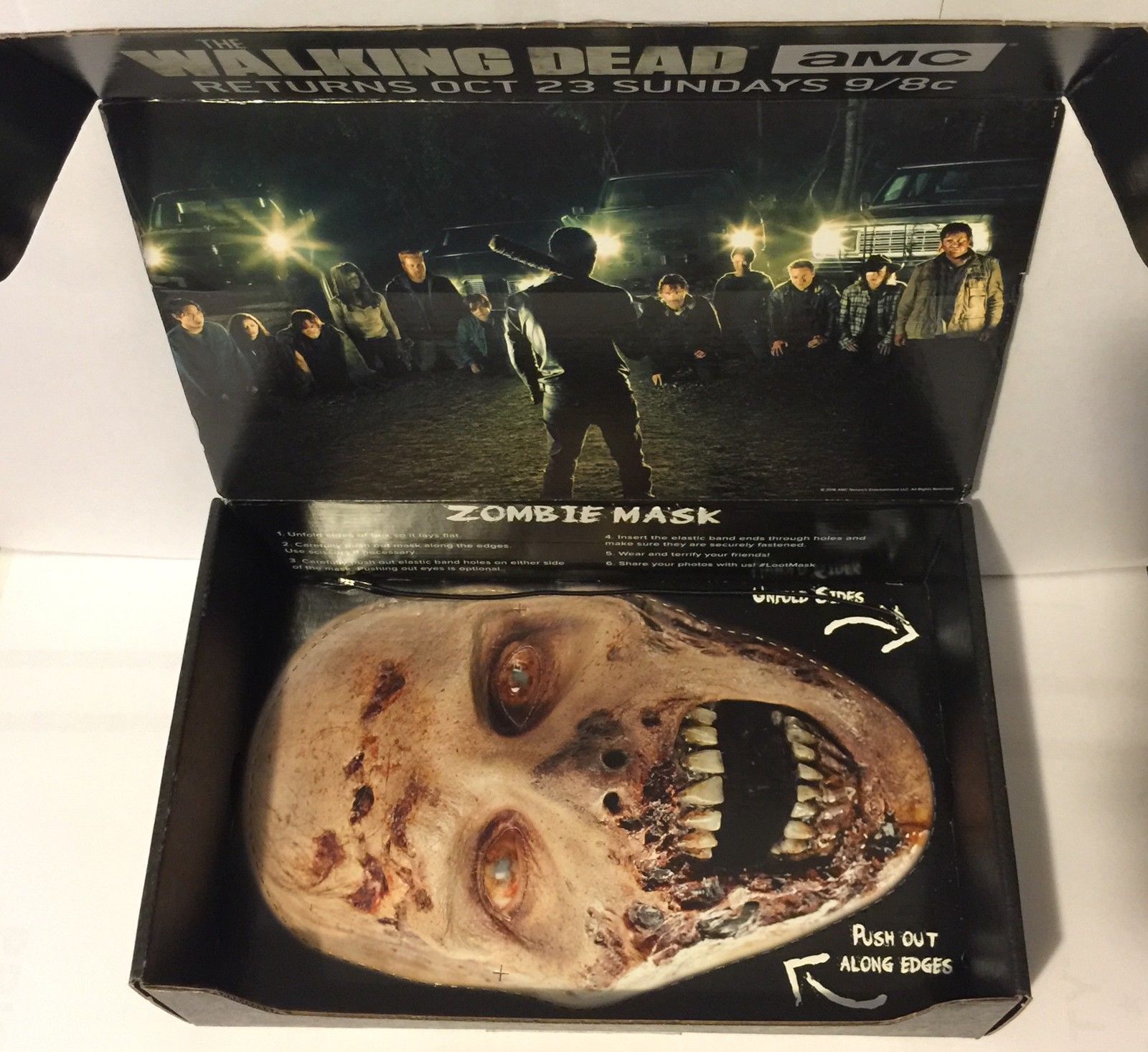 Loot Crate The Walking Dead Box With Zombie Mask October 2016