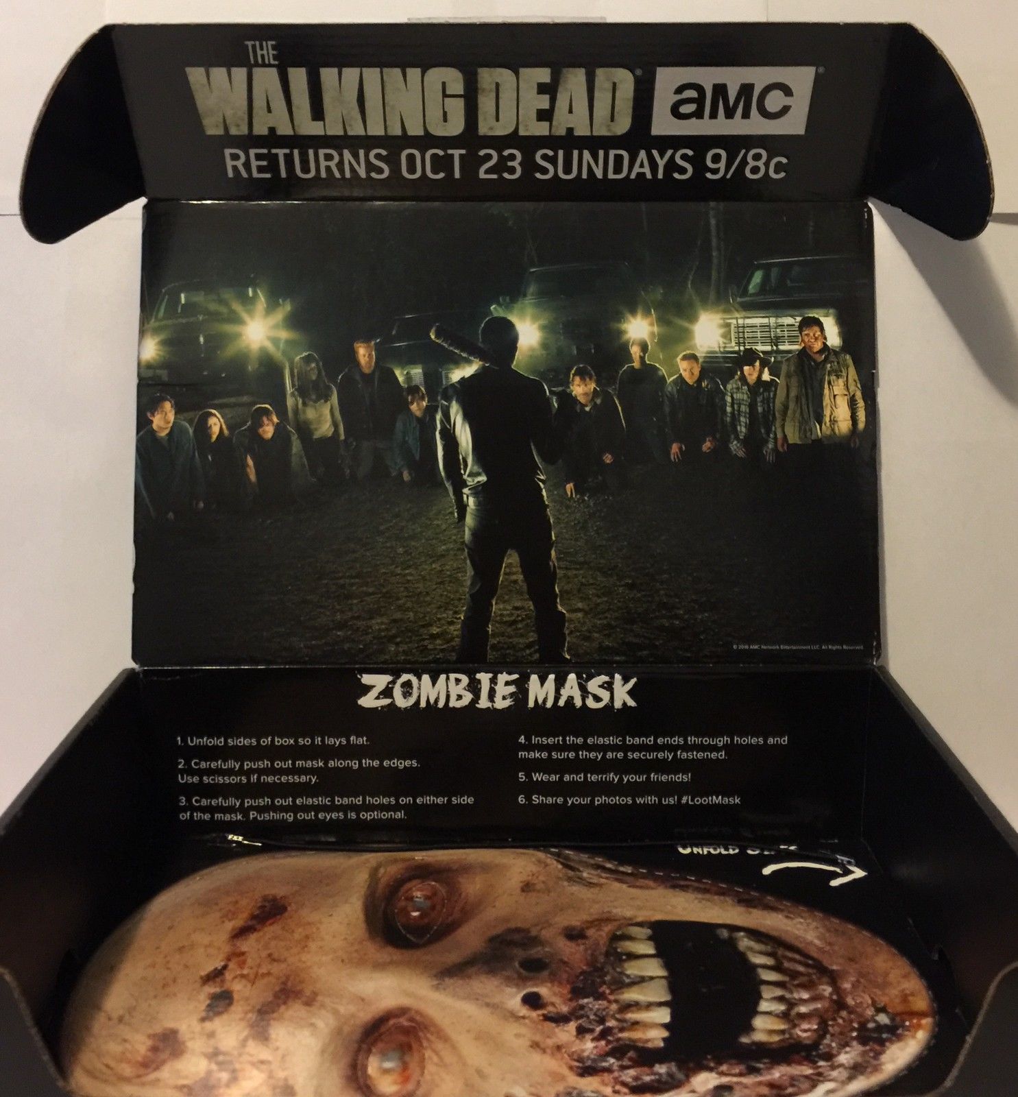 Loot Crate The Walking Dead Box With Zombie Mask October 2016