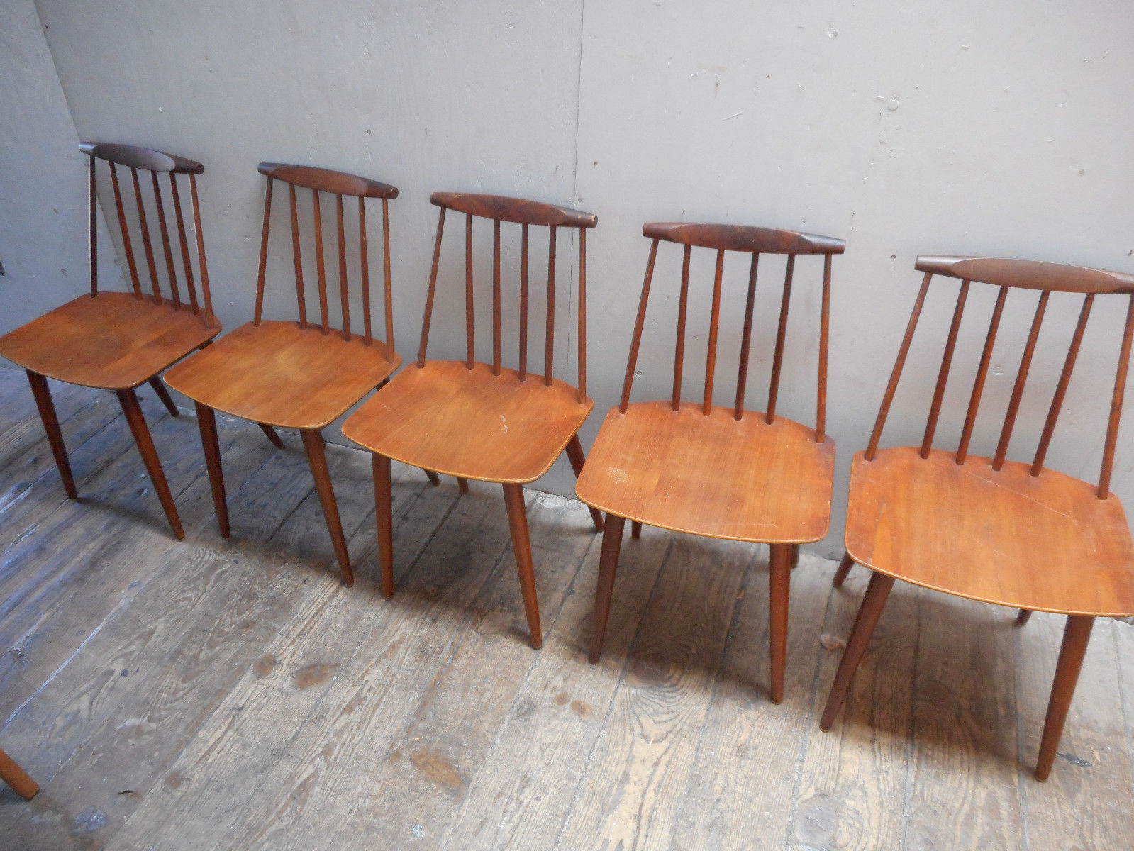 Danish Modern Teak Spindle Dining Chair Set of 5 Folke Palsson for FDB Mobler