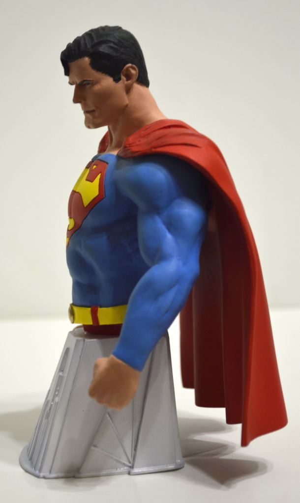 SUPERMAN 6 1/2" MINI BUST DC Direct