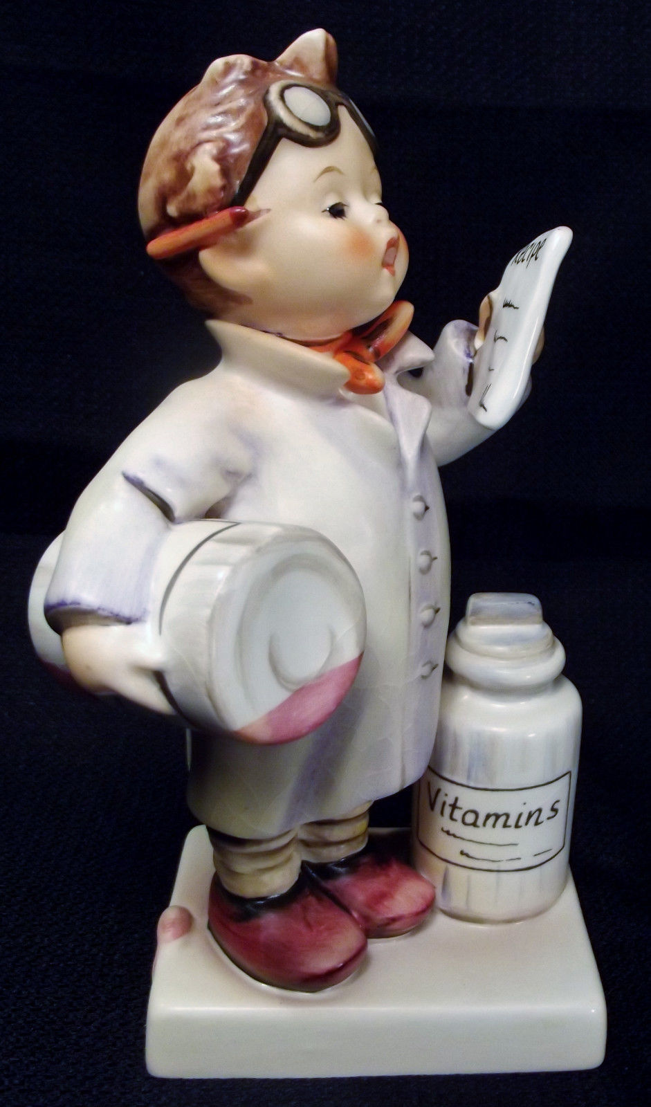 Vintage Hummel Little Pharmacist Figurine #322 Goebel W. Germany TMK-5 Cute!