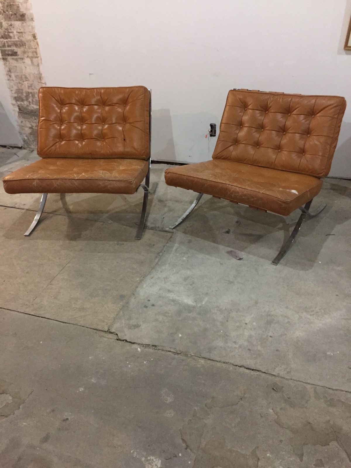 Pair of tan vintage barcelona chairs industria argentina