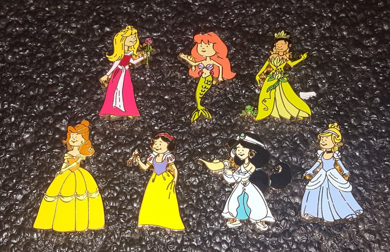 Disney Pins Princess Set Of 7 Tiana Belle Aurora Ariel Jasmine Snow White