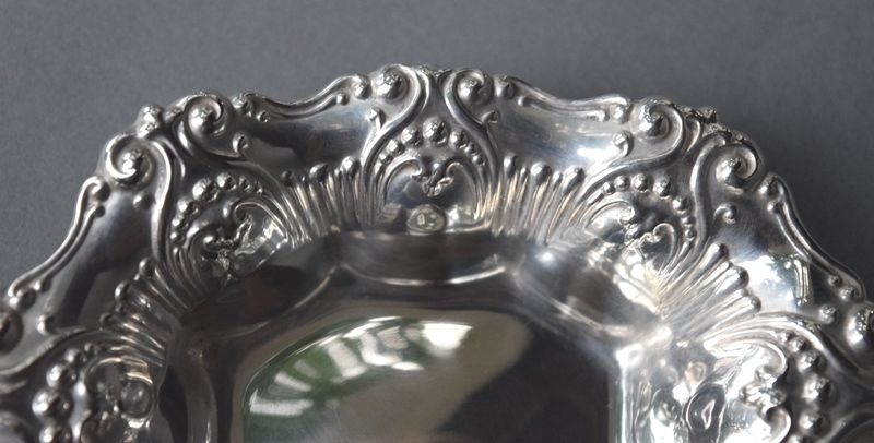 Vintage Sterling Silver Alvin 4 1/2" Bowl #467 - 29 grams