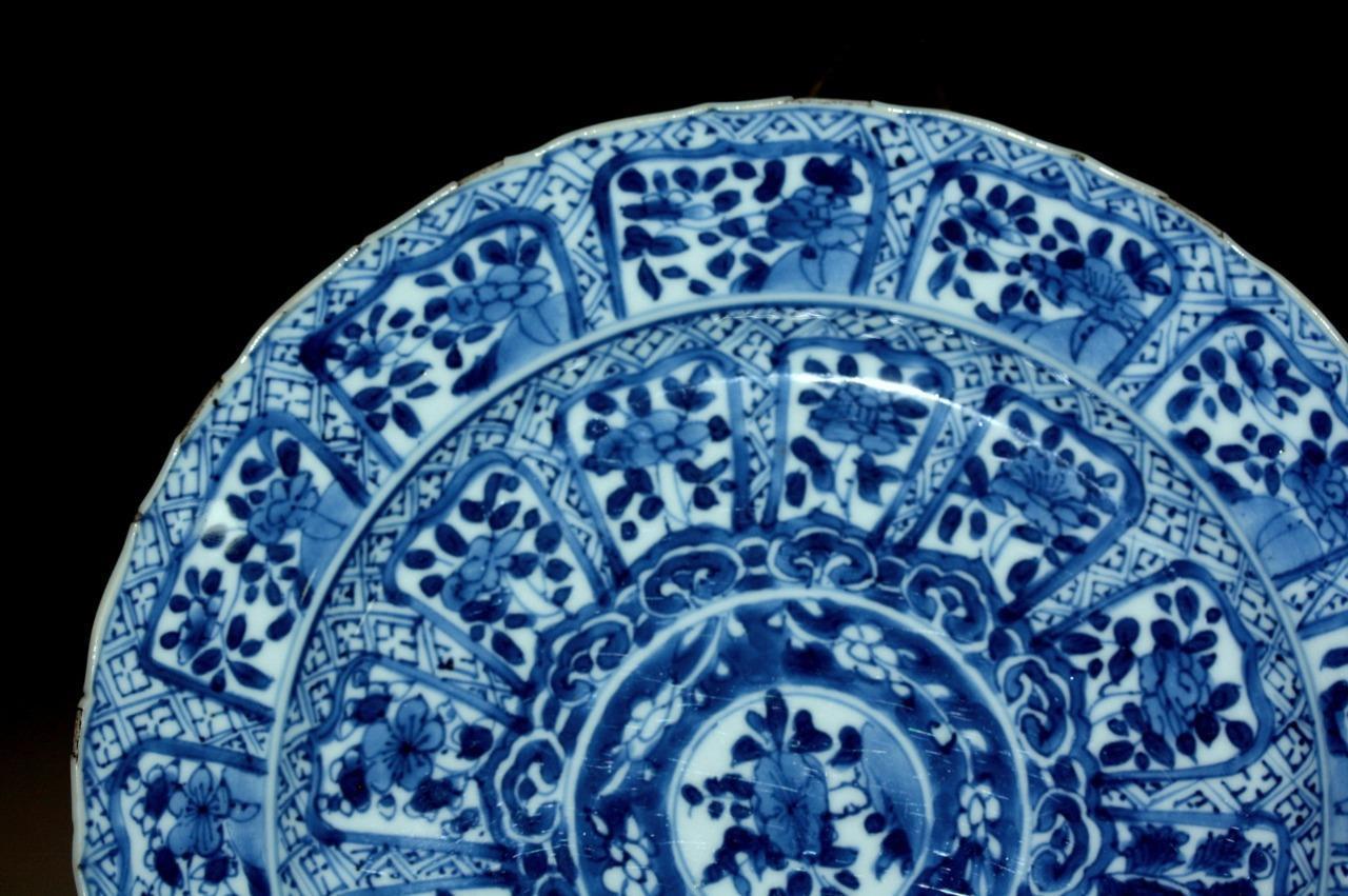 CHINESE ANTIQUE  BLUE AND WHITE PORCELAIN PLATE,19TH C