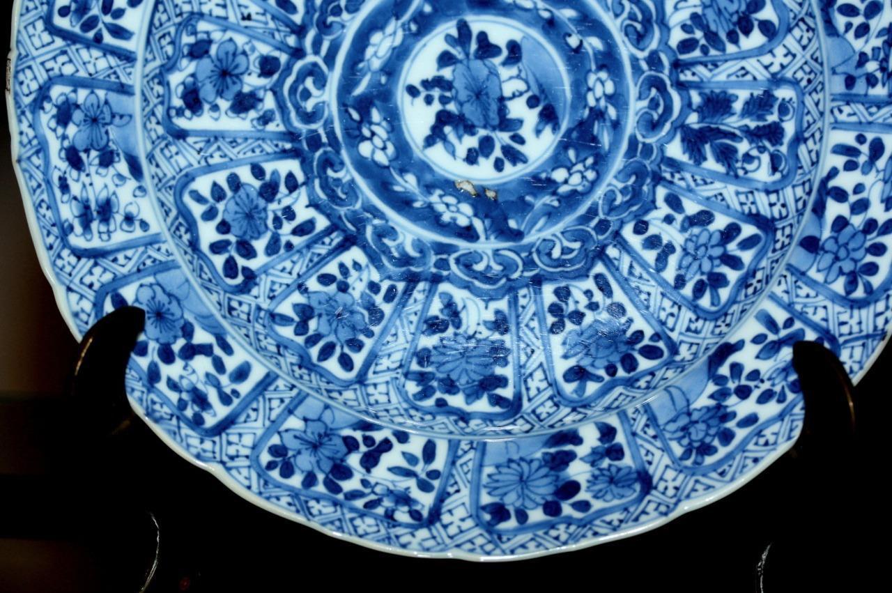 CHINESE ANTIQUE  BLUE AND WHITE PORCELAIN PLATE,19TH C