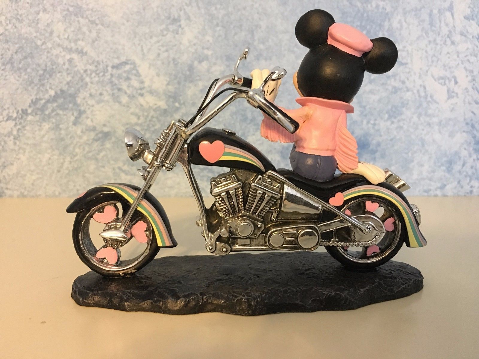 Extremely Rare! Walt Disney Minnie Mouse Sittin on Motorcycle Figurine LE Statue