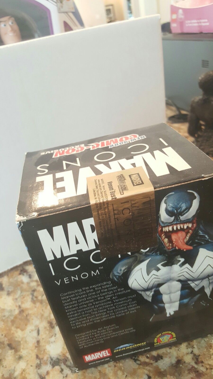 Venom Marvel Icons Statue Bust NYCC Exclusive Brand New