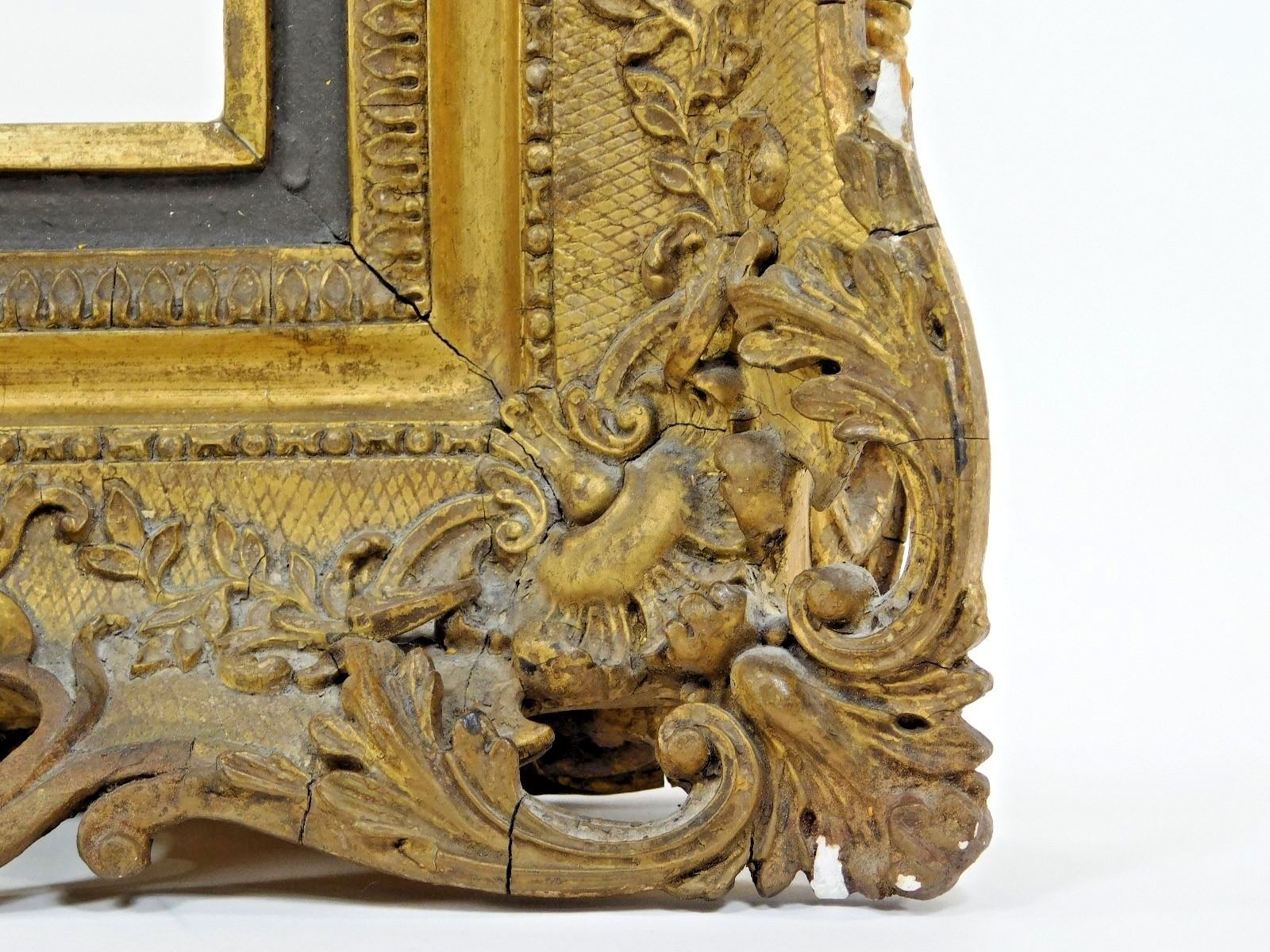 Antique Vintage Gold Gilt Ornate Gesso Carved Frame Rococo Victorian Wooden AVGG