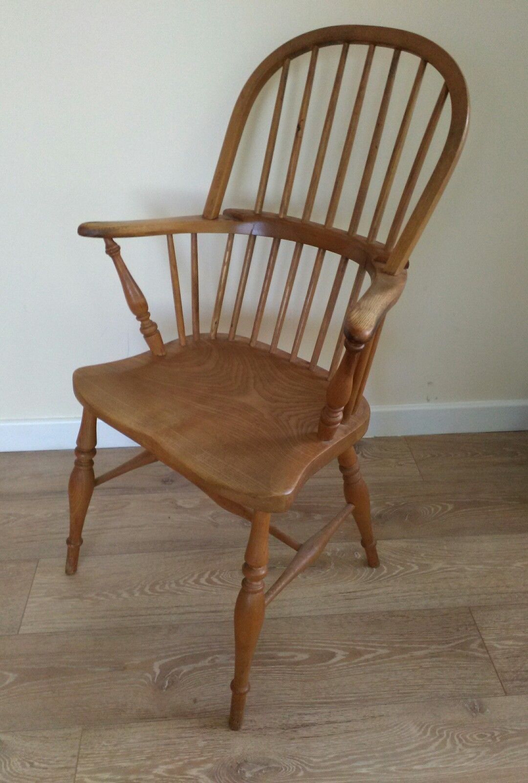 Vintage mid century windsor elm farmhouse spindle back arm chair